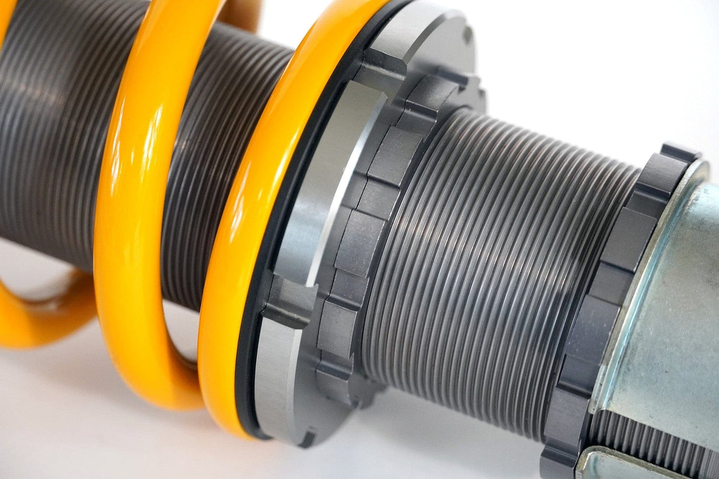 Ohlins 17-20 Audi A4/A5/S4/S5/RS4/RS5 (B9) Road & Track Coilover System