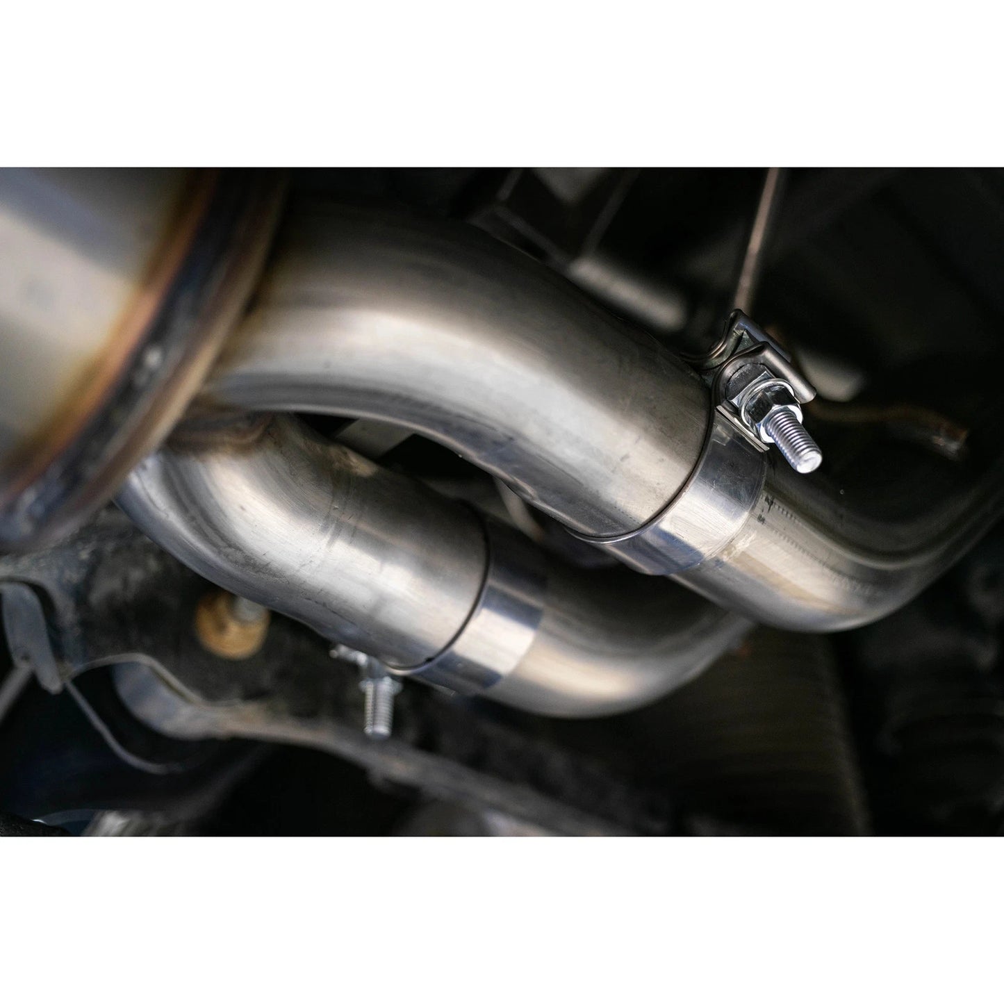 MBRP 2019 Ram 1500 5.7L (CrewCab & QuadCab ONLY) 2.5in Cat Back Dual Split Rear w/ 4.5in Tip - T304