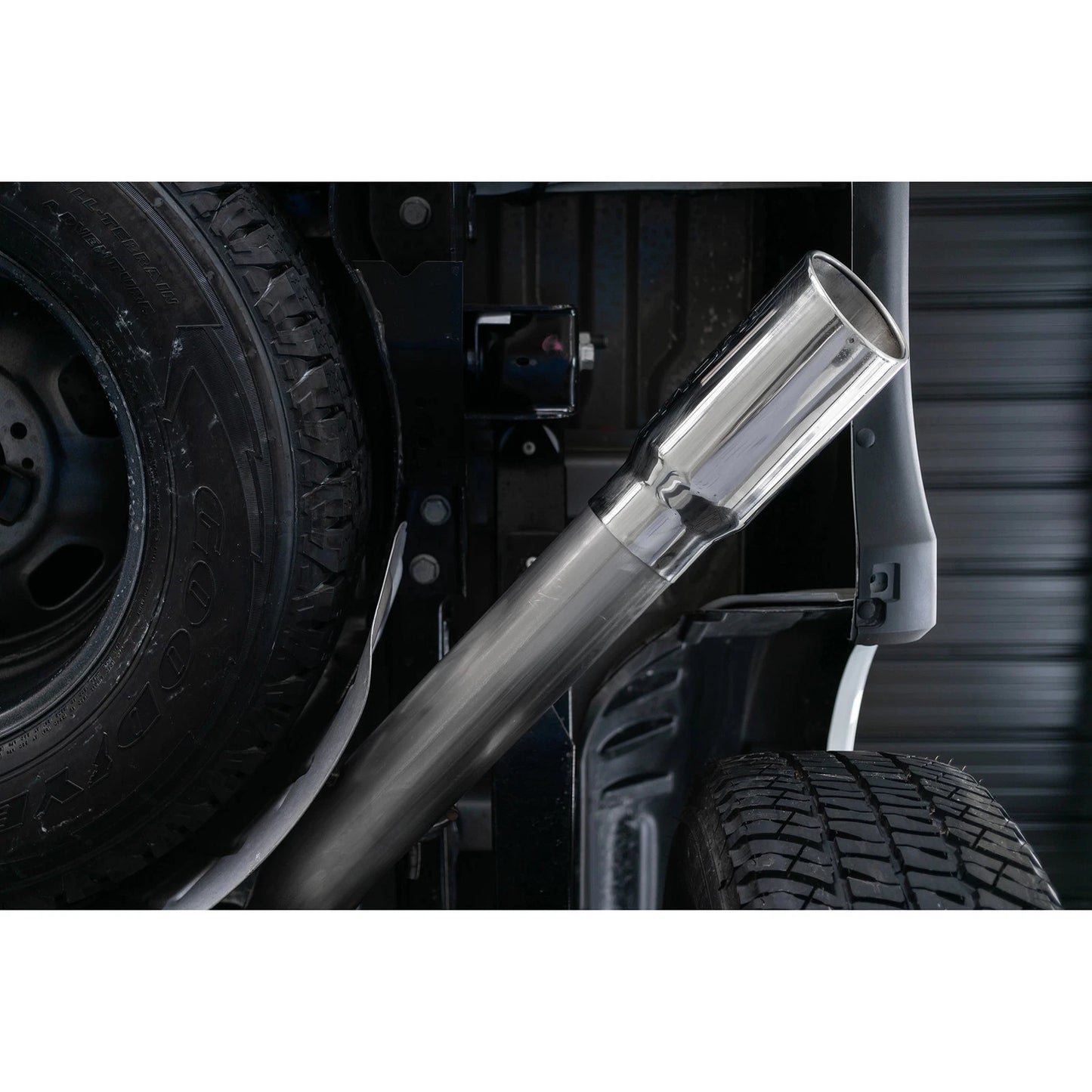 MBRP 2017+ Ford F-250/F-350 6.2L/7.3L Super/Crew Cab Single Side 4in T304 Catback Exhaust