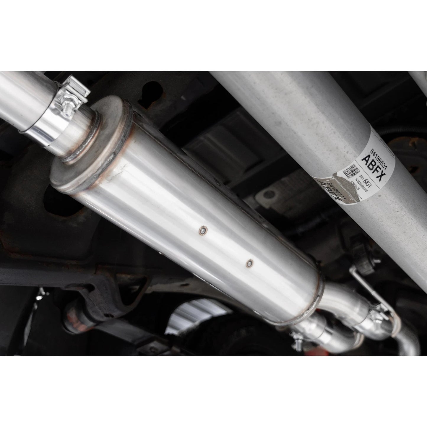 MBRP 19-21 Chevrolet Silverado 1500 5.3L 3in Cat Back w/ 2.5in OD Carbon Fiber Tips - T304