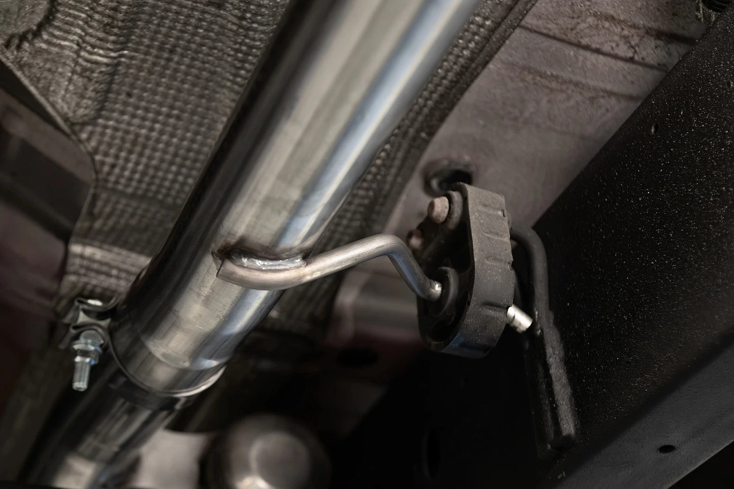 MBRP 2019+ Chevrolet Silverado 1500 / 2019+ GMC Sierra 1500 Alum. 3in Armor Black Cat-Back Exhaust