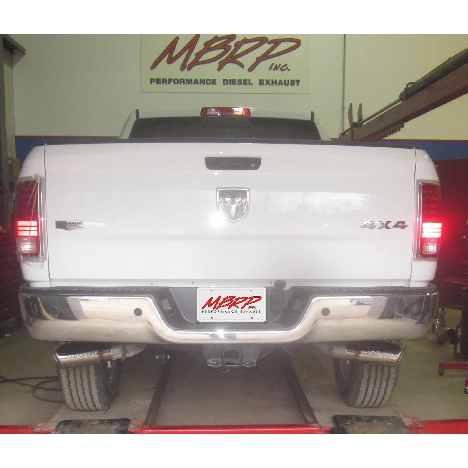 MBRP 13-15 Dodge 25/3500 Cummins 6.7L(Excl. CC/SB)4in Filter Back Cool Duals AL(Leaf Spring)