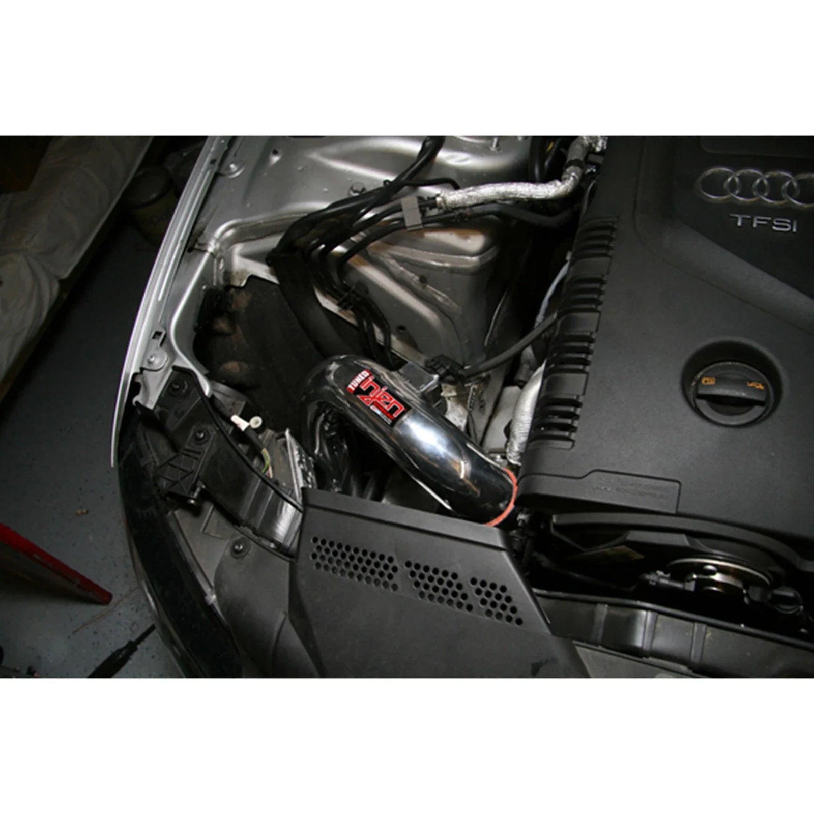 Injen 09-16 Audi A4 2.0L (t) Polished Cold Air Intake