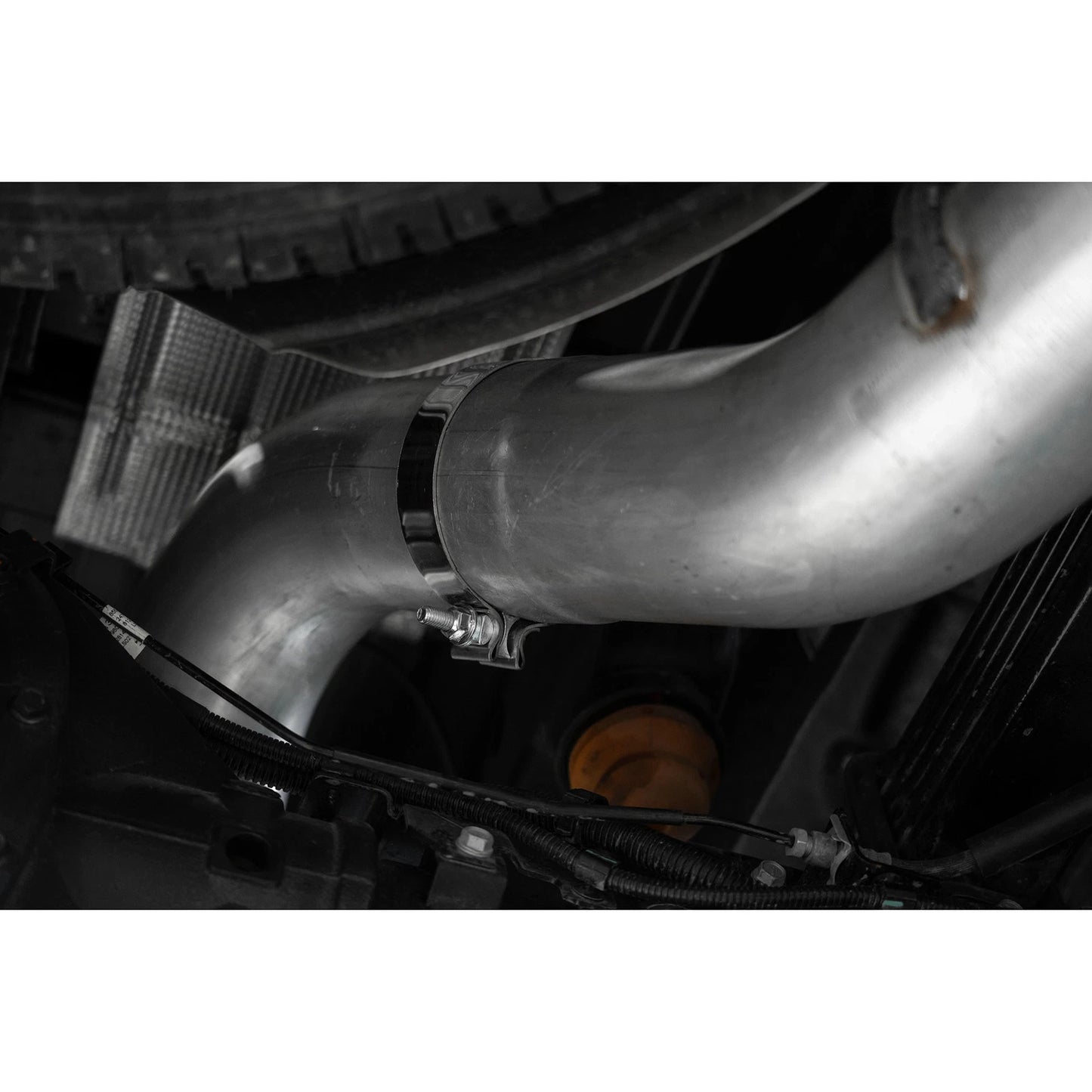 MBRP 20-23 Chevrolet Silverado 2500HD 6.6L Armor Lite AL Steel Single Side Exit 5in DPF Back Exhaust