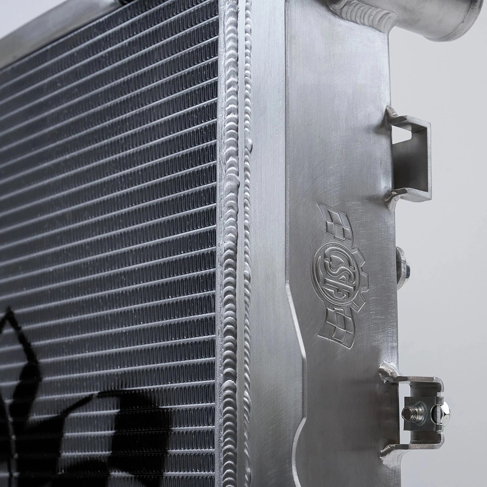 CSF 84-88 Mercedes-Benz W201 190E 2.3L - 16 w/ A/C High Performance Aluminum Radiator