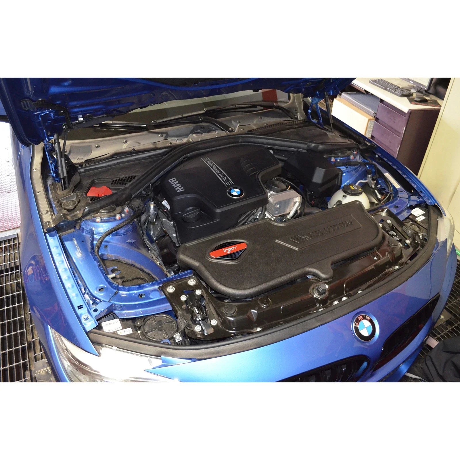 Injen 12-16 BMW 328i/ix F30/F31/F34 / 14-16 BMW 428i/ix F36 / 14-16 228i/ix F22 Evolution Intake