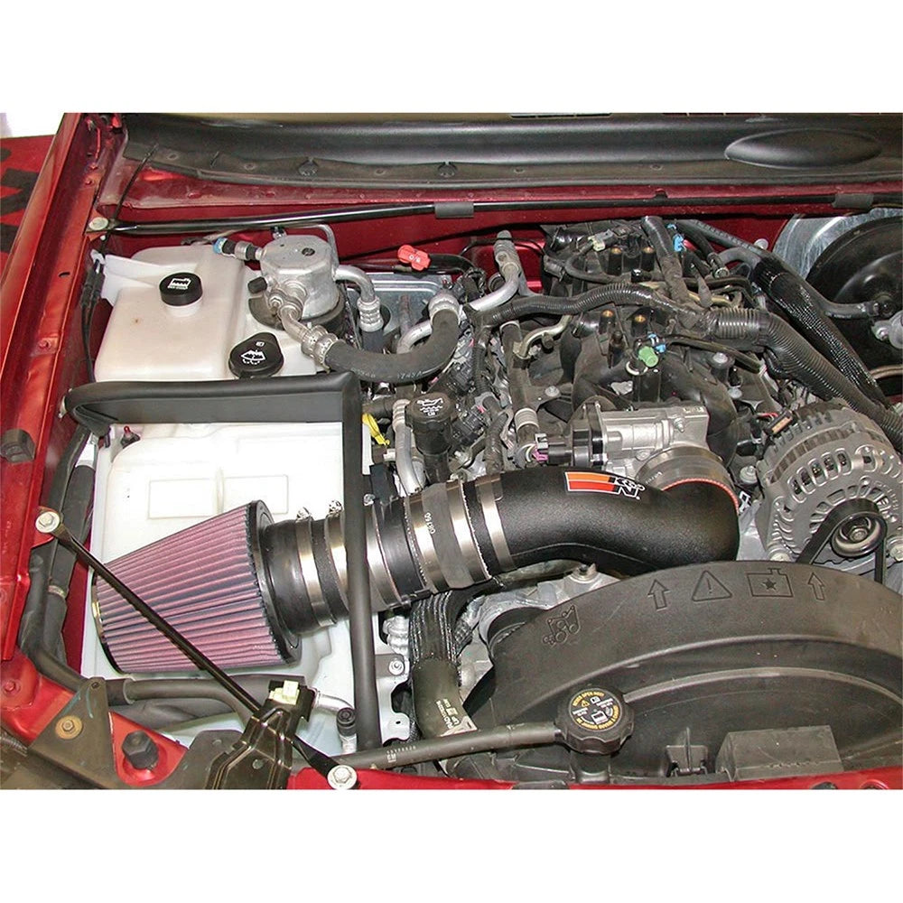 K&N 03-04 Chevrolet Trailblazer V8-5.3L / 03-04 GMC Envoy V8-5.3L Performance Intake Kit