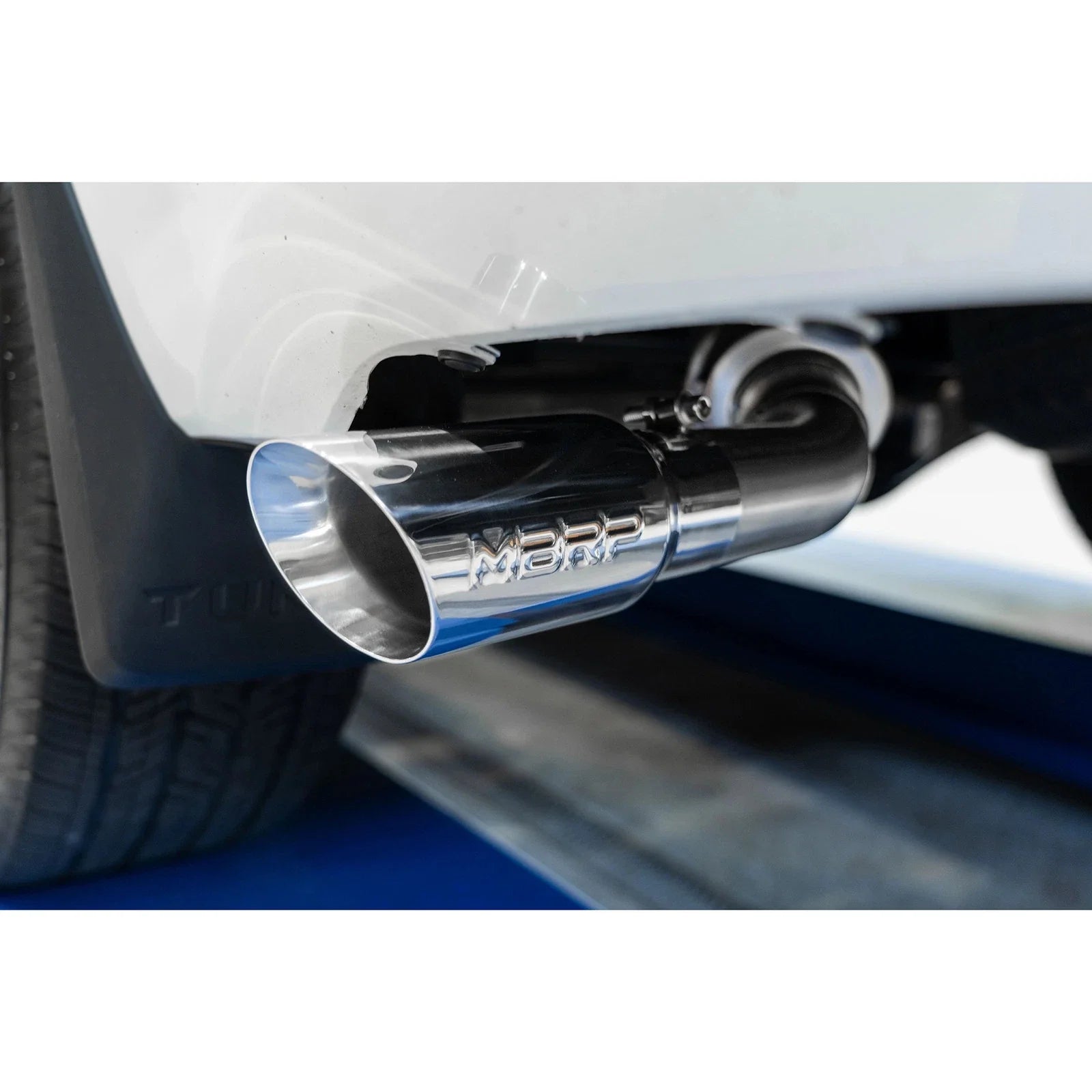 MBRP 2022 Toyota Tundra 3.5L Dual Cat-back 4in Single Side Exit Dual Wall Angle Cut Tip - T304