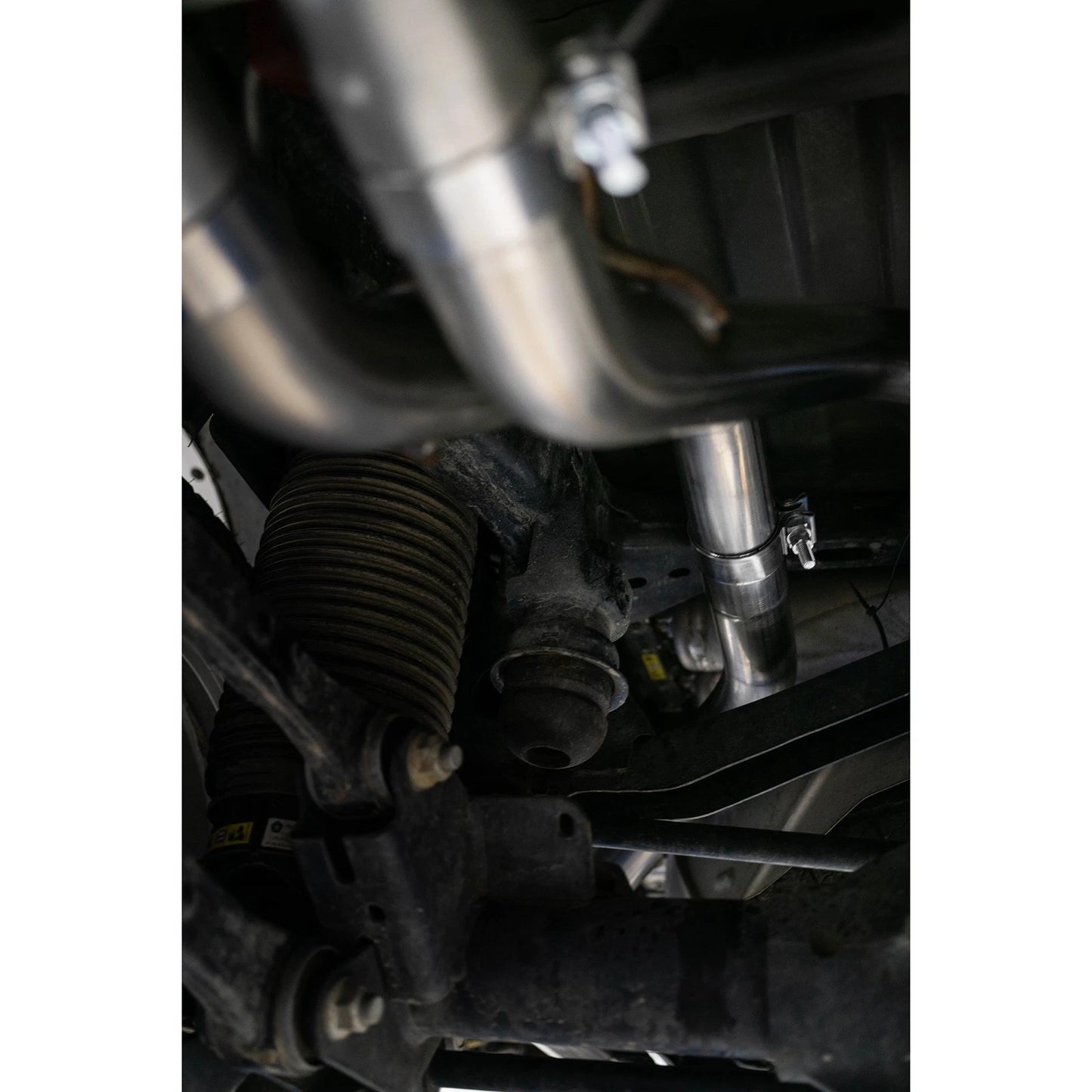 MBRP 2019 Ram 1500 5.7L (CrewCab & QuadCab ONLY) 2.5in Cat Back Dual Split Rear w/ 4.5in Tip - T304