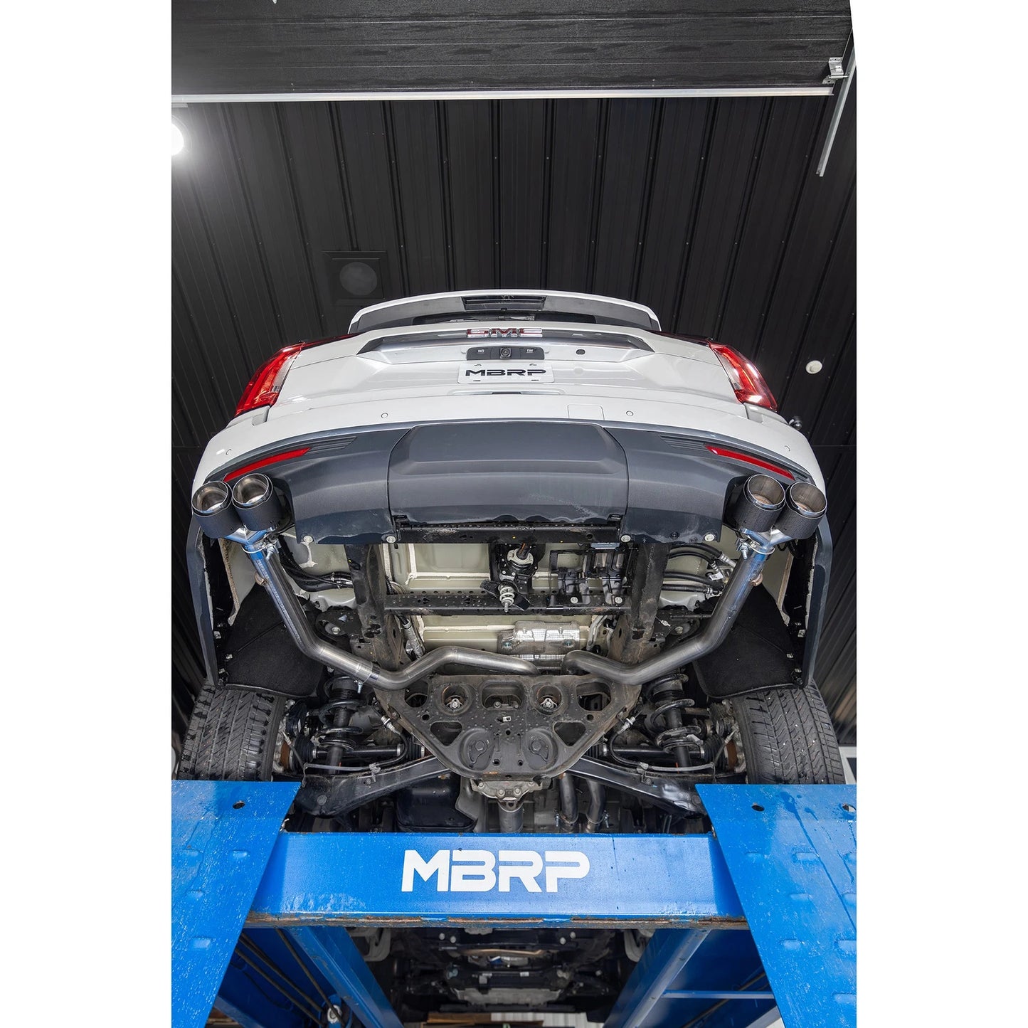 MBRP 21-24 Chevrolet Suburban XL 5.3L 3in T304 SS 2.5in Dual Split Carbon Fiber Cat-back