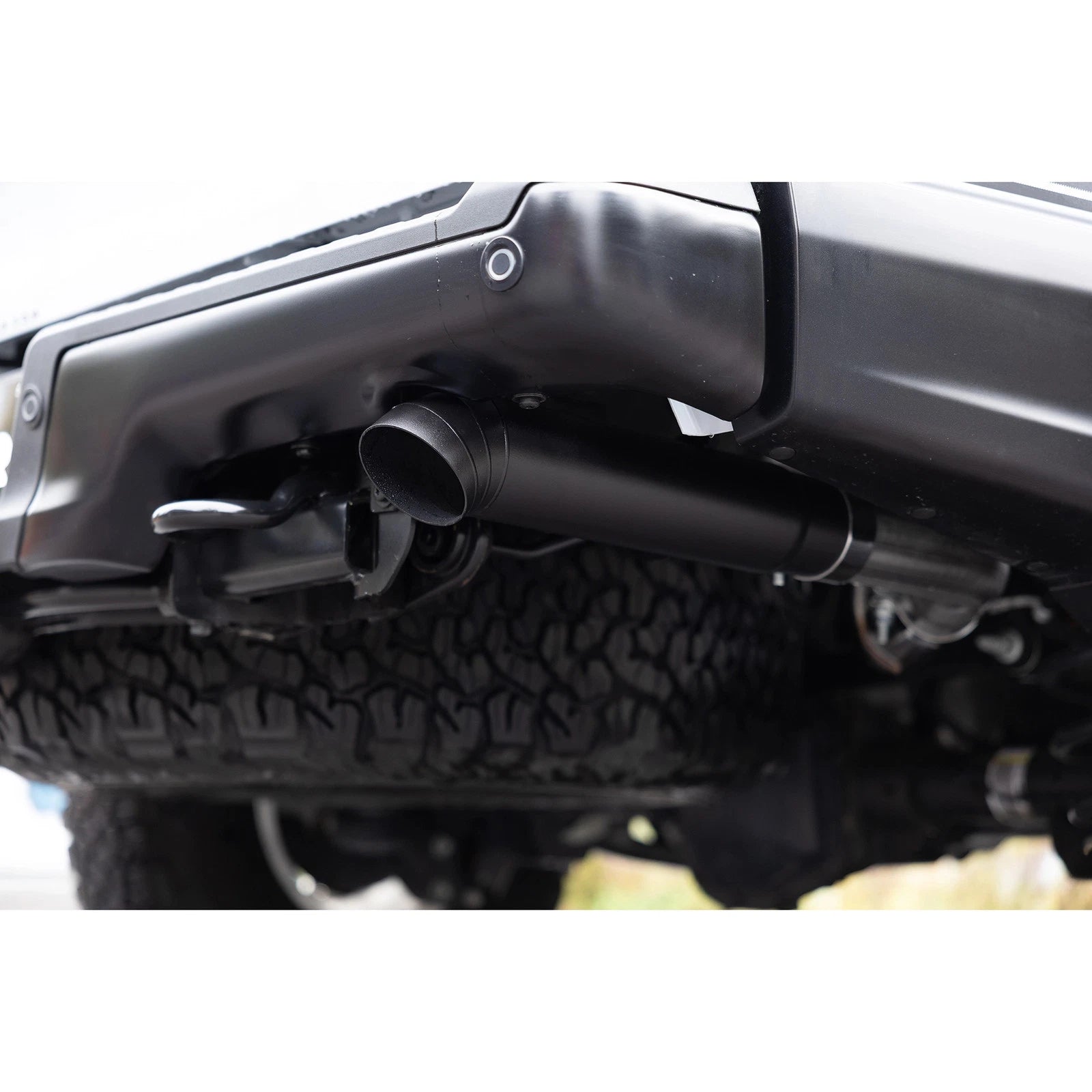 MBRP 2022+ Ford F-150 Raptor 3.5L / Raptor R 5.2L 3in Dual Rear Exit Turndown Axle Back - Black