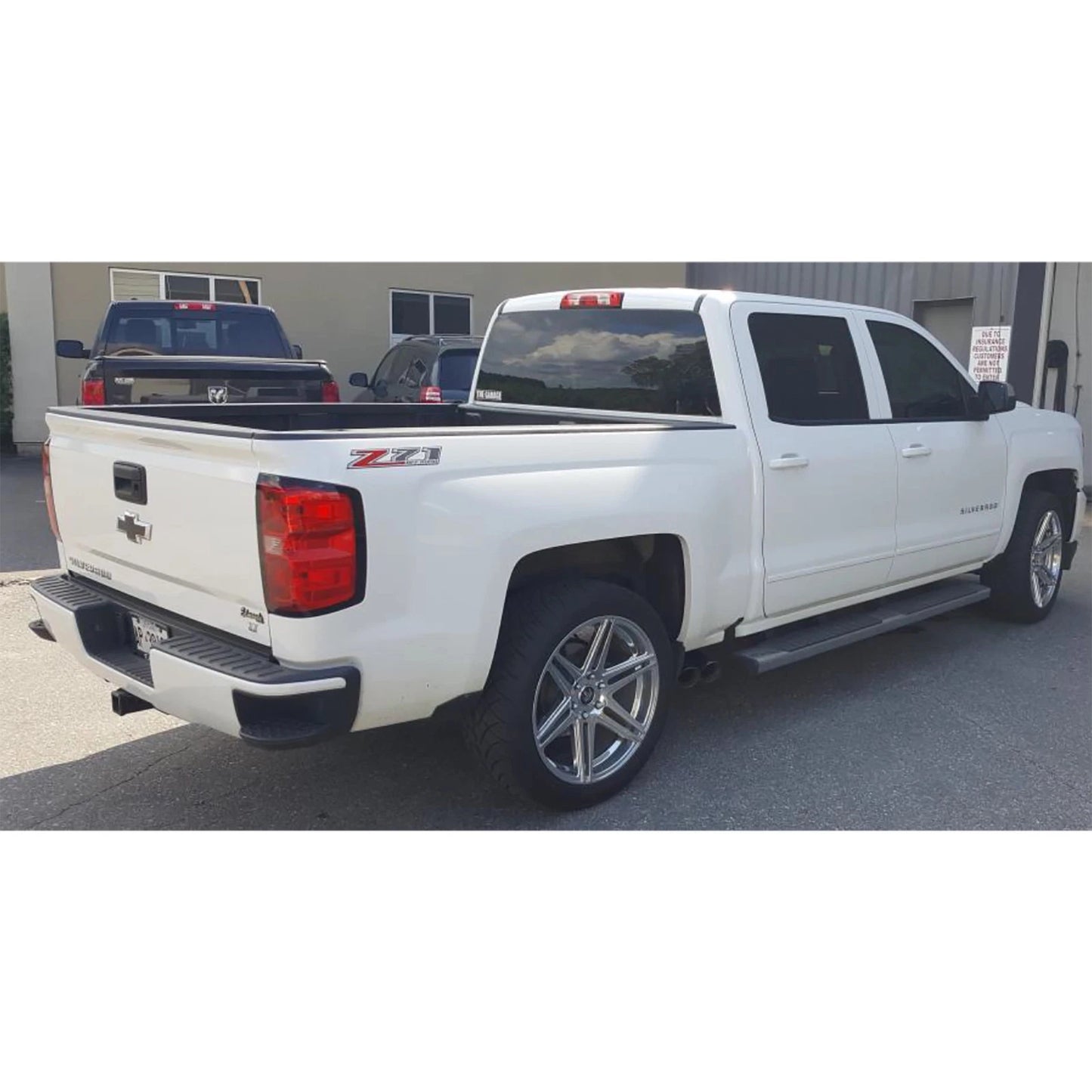 MBRP 09+ Chevrolet Silverado 1500 3in Cat Back Pre-Axle Dual Outlet w/ 4in Tip - T304