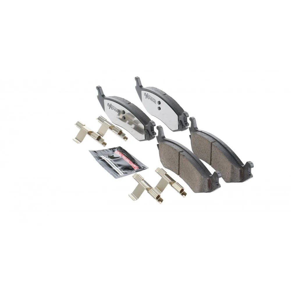 Power Stop 07-09 Chrysler Aspen Rear Z36 Truck & Tow Brake Pads w/Hardware