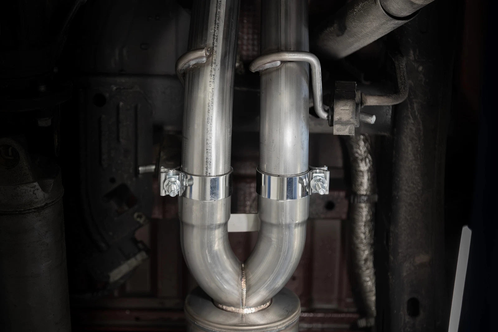 MBRP 2019+ Chevrolet Silverado 1500 / 2019+ GMC Sierra 1500 Alum. 3in Armor Black Cat-Back Exhaust
