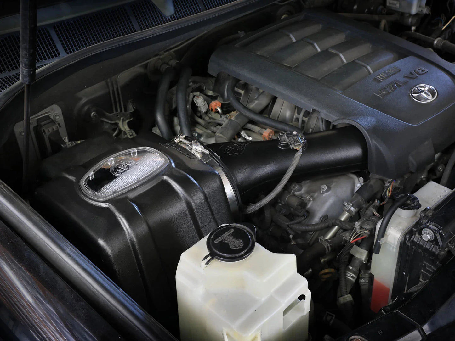 aFe Momentum GT Pro DRY S Stage-2 Si Intake System 07-14 Toyota Tundra V8 5.7L