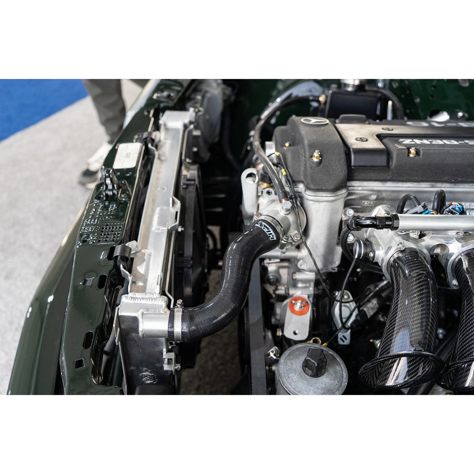 CSF 84-88 Mercedes-Benz W201 190E 2.3L - 16 w/ A/C High Performance Aluminum Radiator