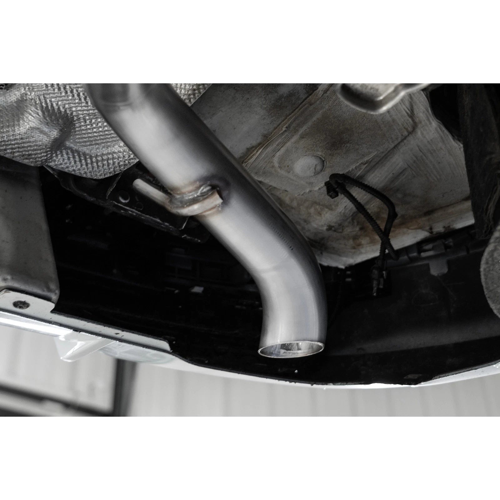 MBRP 18-21 Audi SQ5 3.0T Dual Rear Exit 2.5in Axle Back - T304