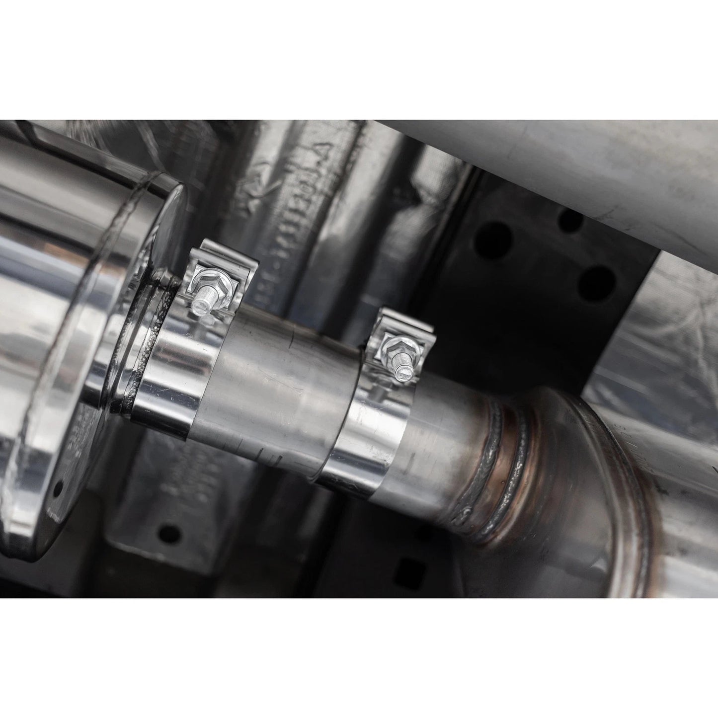 MBRP 2021+ Ford F150 Aluminized Dual Pre-Axle (Street Profile) 2.5in OD Tips 3in Cat Back Exhaust
