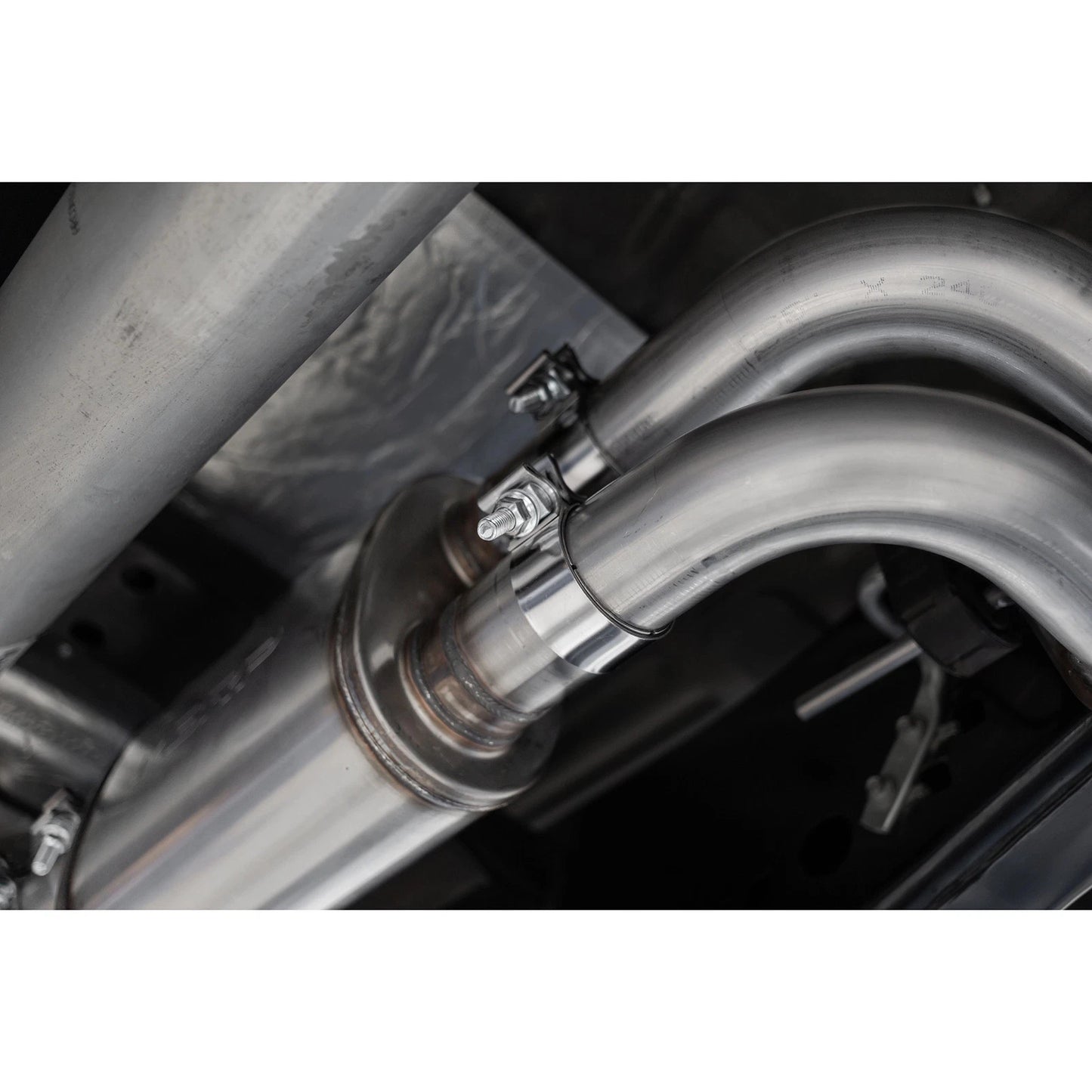 MBRP 2021+ Ford F150 Aluminized Dual Pre-Axle (Street Profile) 2.5in OD Tips 3in Cat Back Exhaust