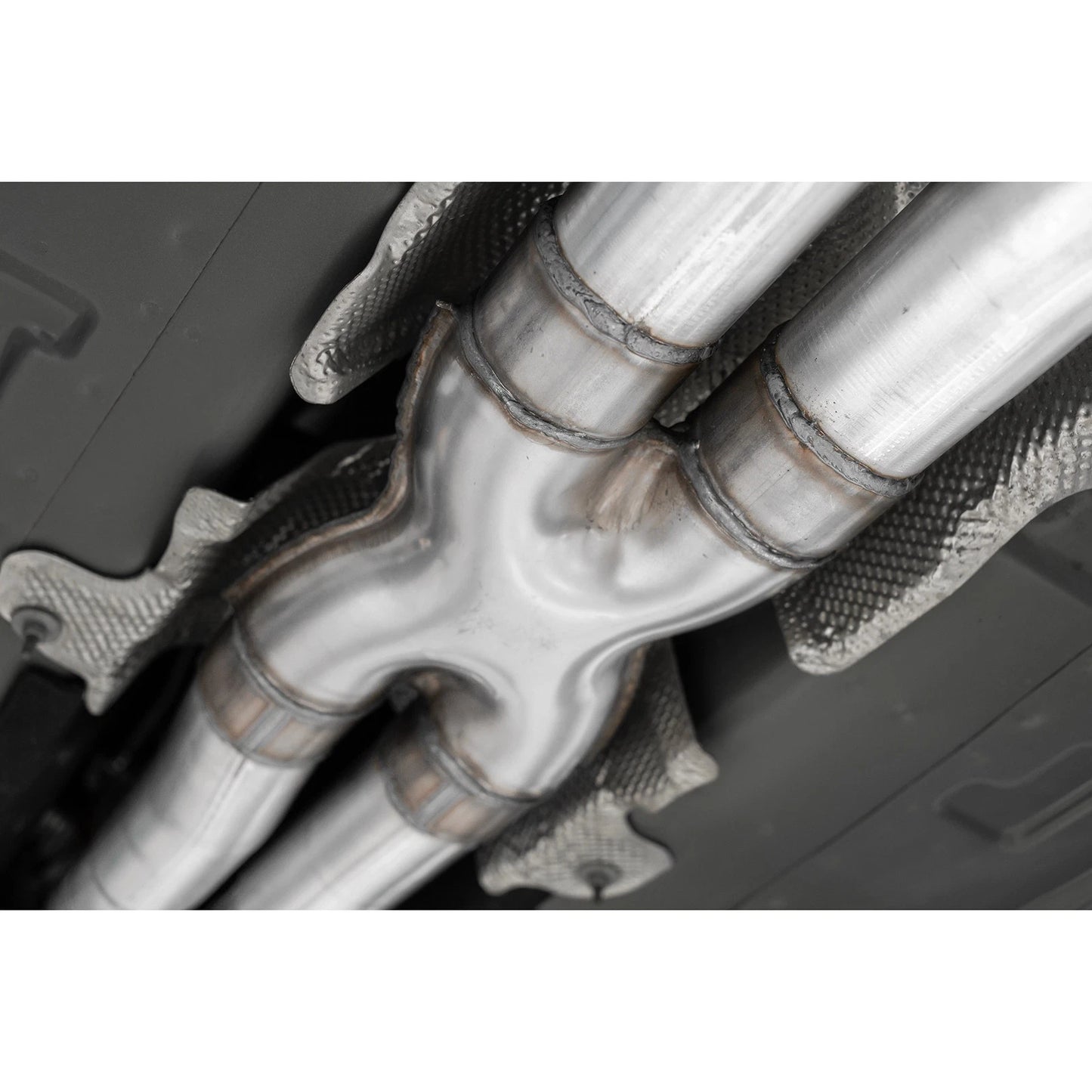 MBRP 15-16 Dodge Challenger RT 5.7L Aluminized Steel 3in Dual Rear Cat-back Quad Tips - Street