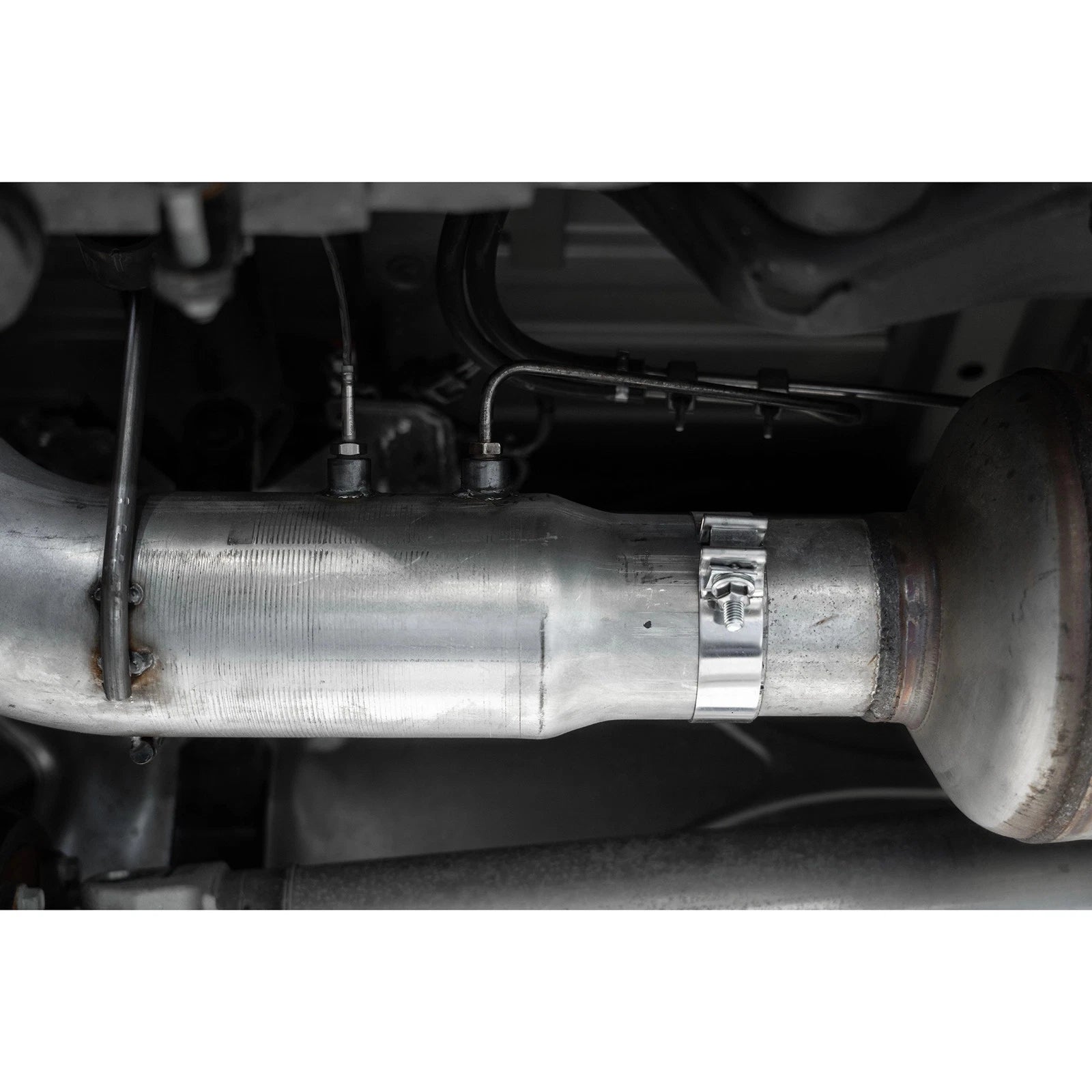 MBRP 20-23 Chevrolet Silverado 2500HD 6.6L Armor Lite AL Steel Single Side Exit 5in DPF Back Exhaust