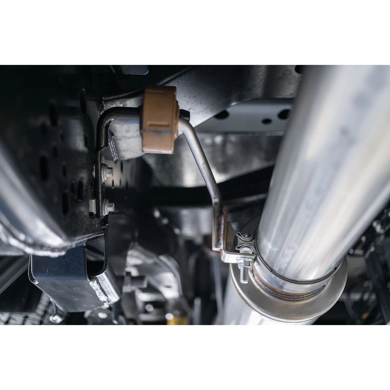 MBRP 2017+ Ford F-250/F-350 6.2L/7.3L Super/Crew Cab Single Side 4in T304 Catback Exhaust