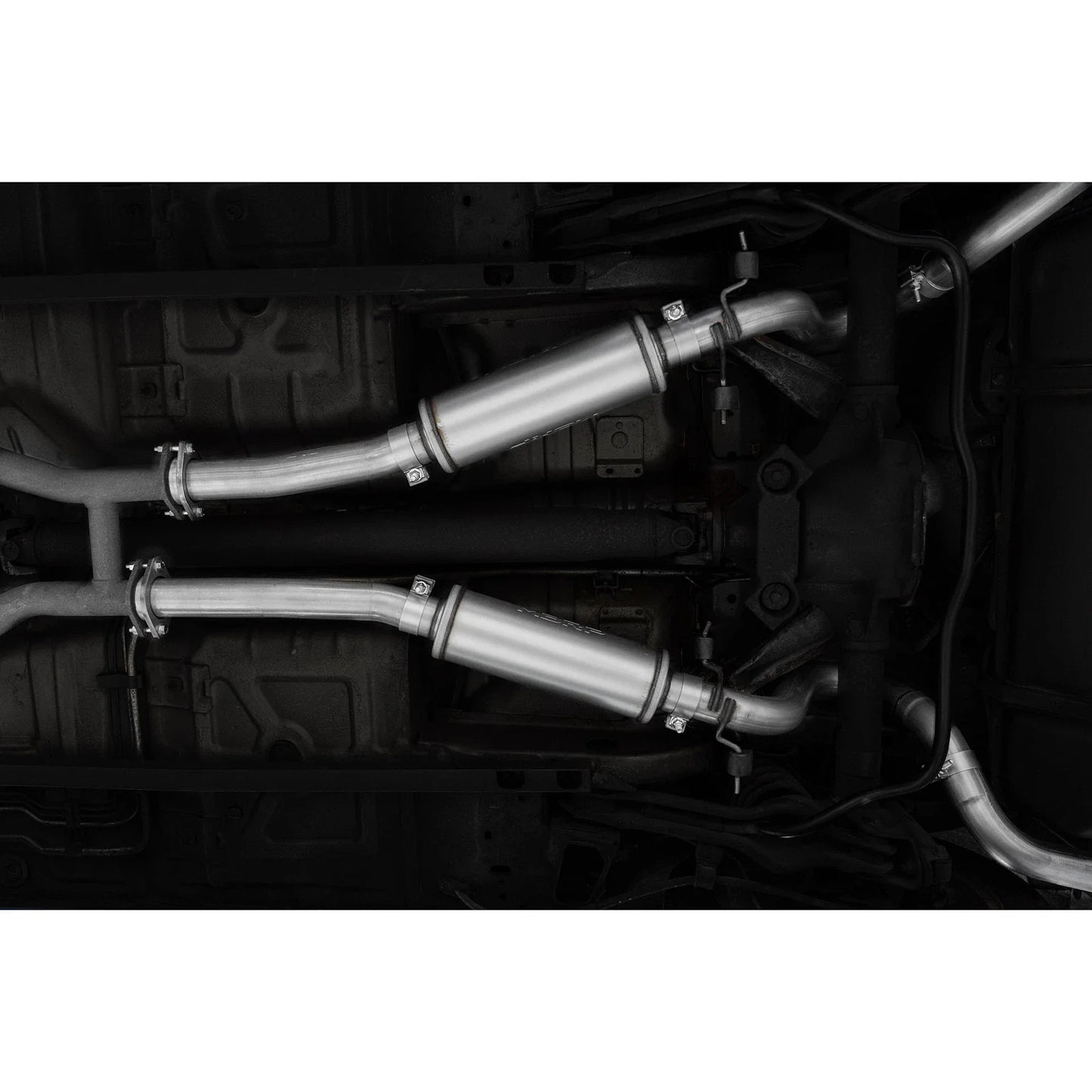 MBRP 99-04 Ford Mustang GT 4.6L 2.5in. Dual Split Rear AL Cat Back w/ 3.5in. Dual Wall Blk. Tips