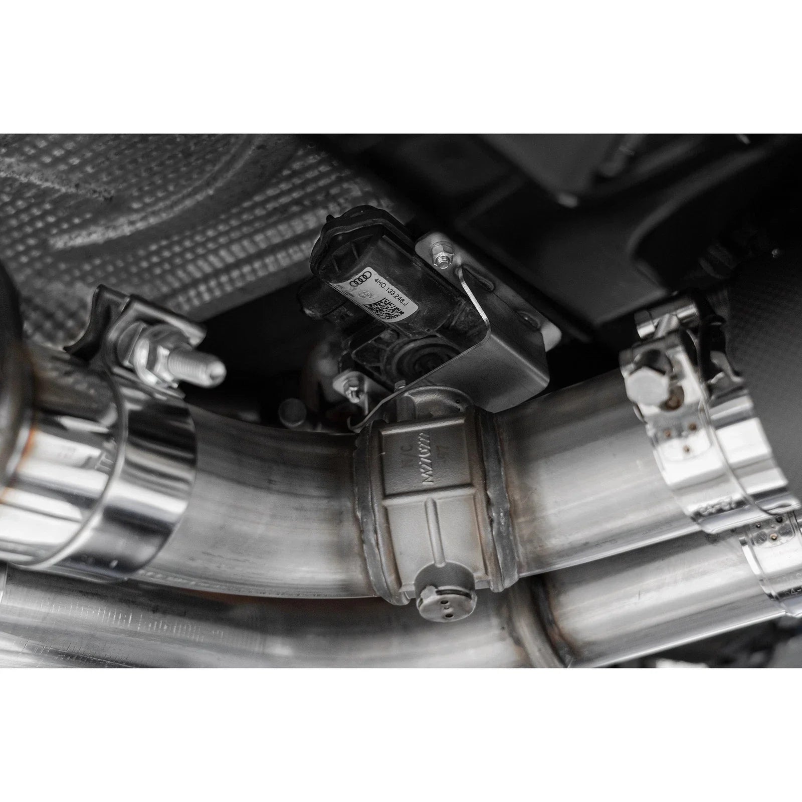 MBRP 15-19 VW Golf R 3 in Cat Back w/ 4 in OD Quad Carbon Fiber Tips - T304
