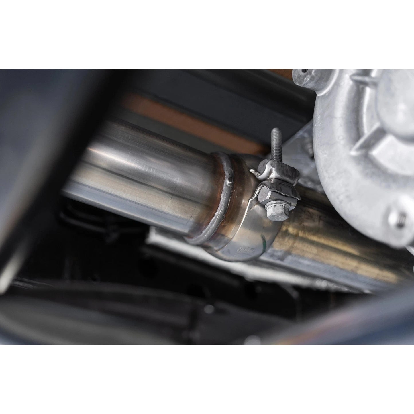 MBRP 18-20 Jeep Wrangler JL 2.5in Single Rear Exit Cat Back Exhaust - Aluminum