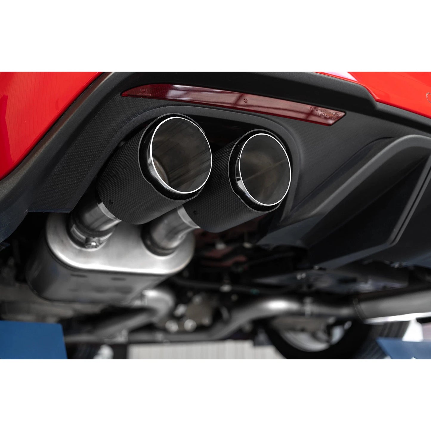 MBRP 18-20 Ford Mustang GT 5.0 w/ Quad Tip Active Exhaust Cat Back Split Rear T304 w/ Carb Fib Tips