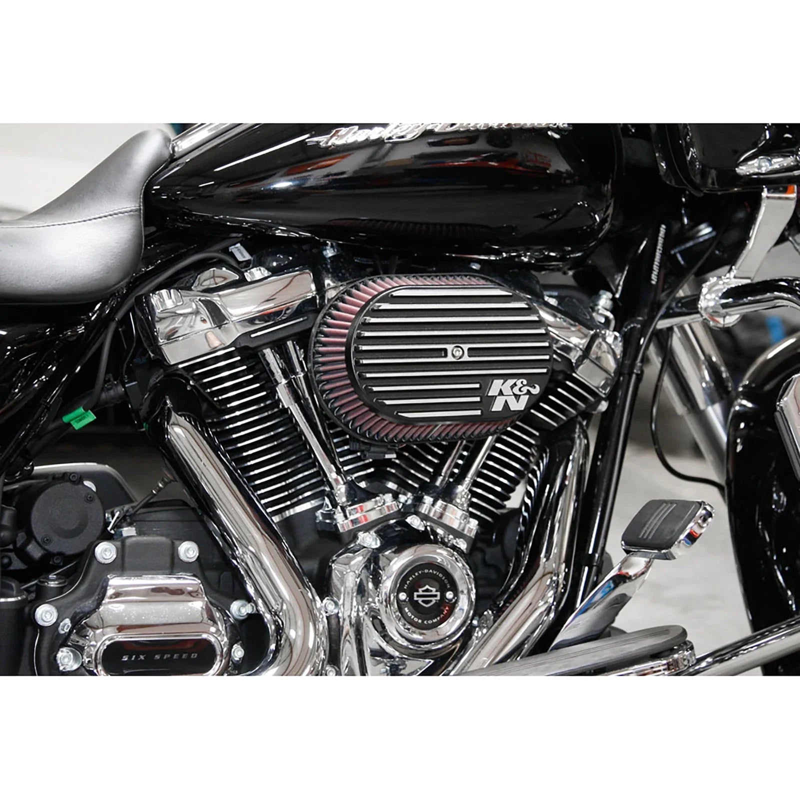 K&N Street Metal Intake System for 02-06 Harley-Davidson Road King F/I 88cl Side Draft Dyna/Softail
