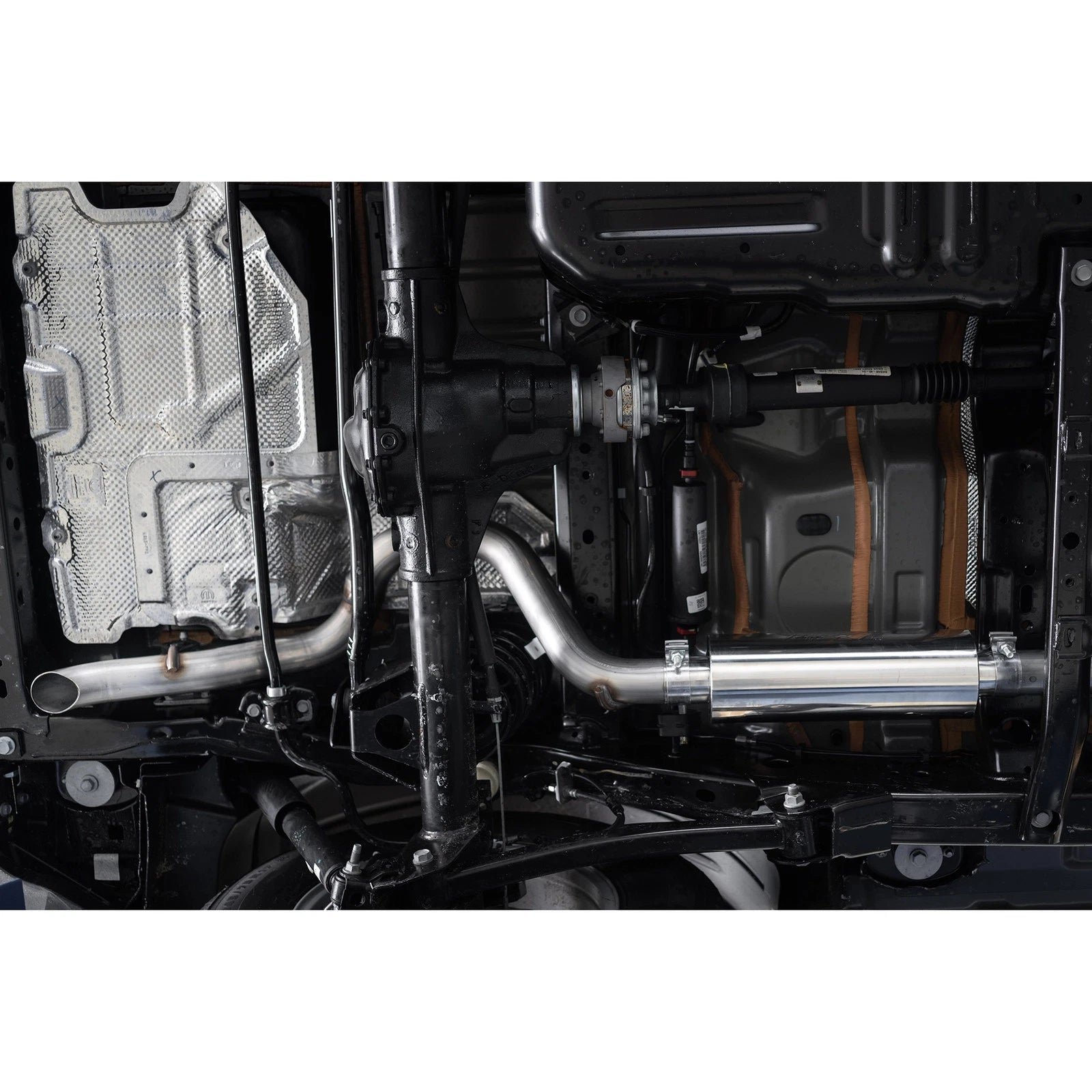 MBRP 18-20 Jeep Wrangler JL 2.5in Single Rear Exit Cat Back Exhaust - Aluminum