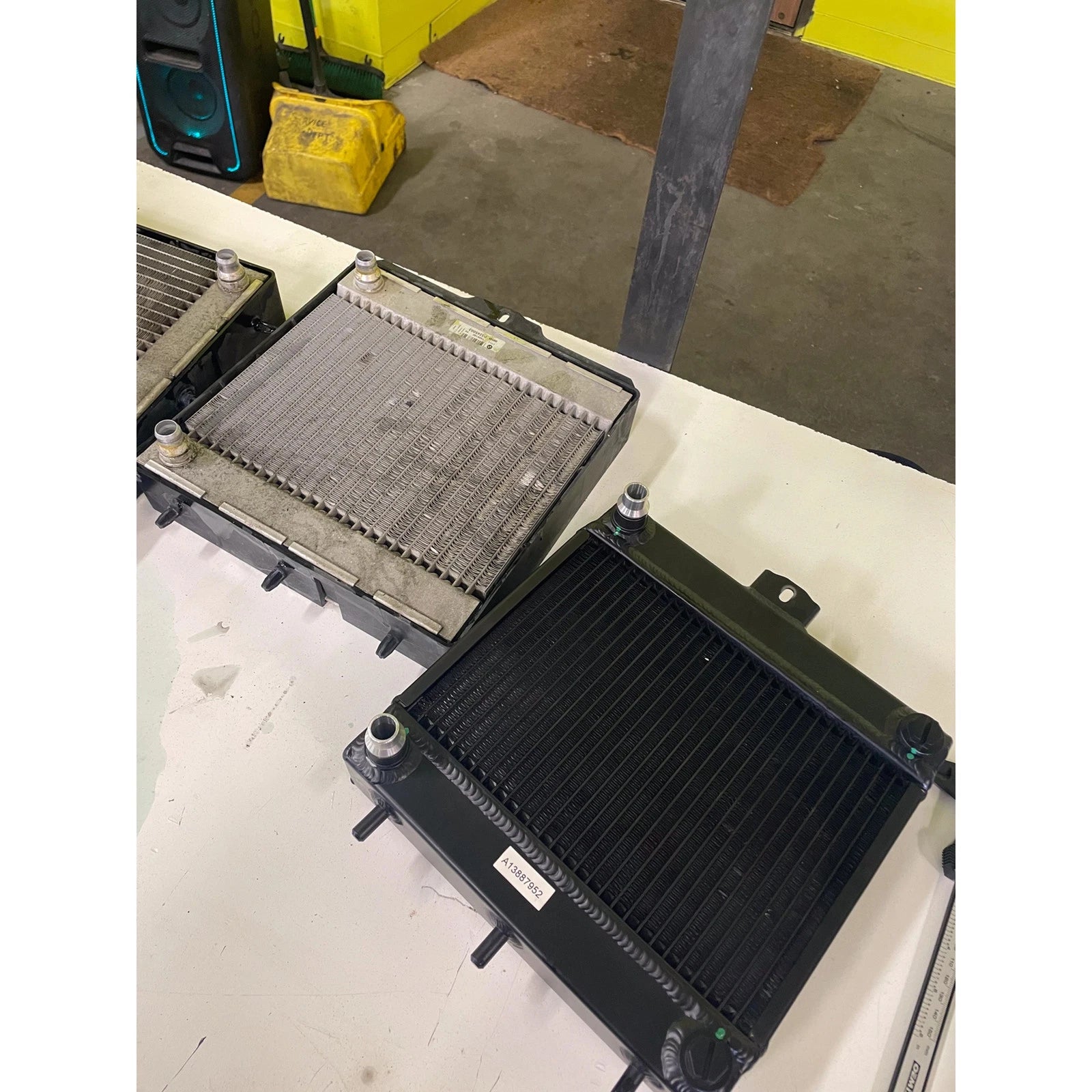 CSF BMW F8X M3/M4/M2C Auxiliary Radiators w/ Rock Guards (Sold Individually - Fits Left and Right