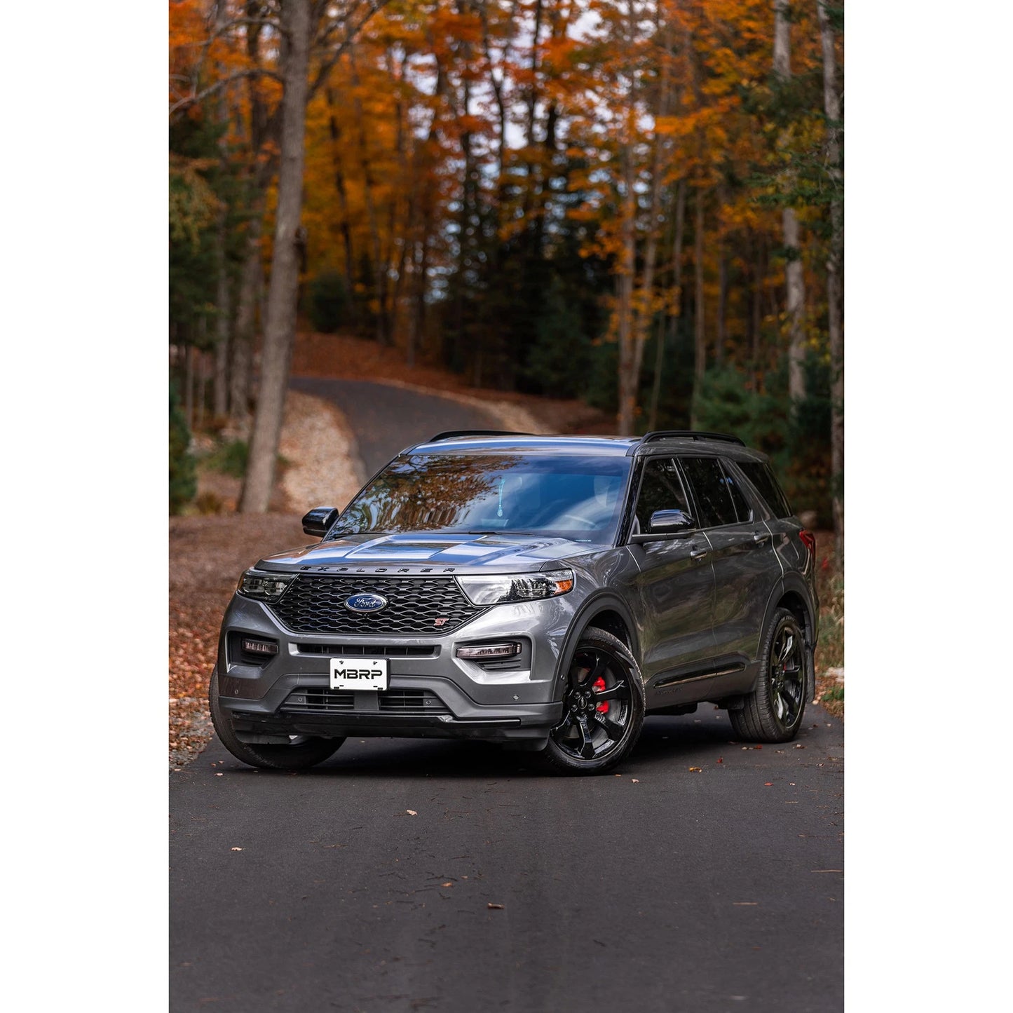 MBRP 20-21 Ford Explorer ST 3.0L EcoBoost Dual Rear Exit Axle Back w/ Quad Carbon Fiber Tips - T304