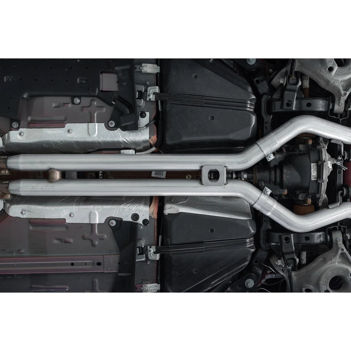 MBRP 18-22 Ford Mustang GT 5L T304 SS 3in Cat-Back Dual Rear w/4in Quad Carbon Fiber Tips (Street)
