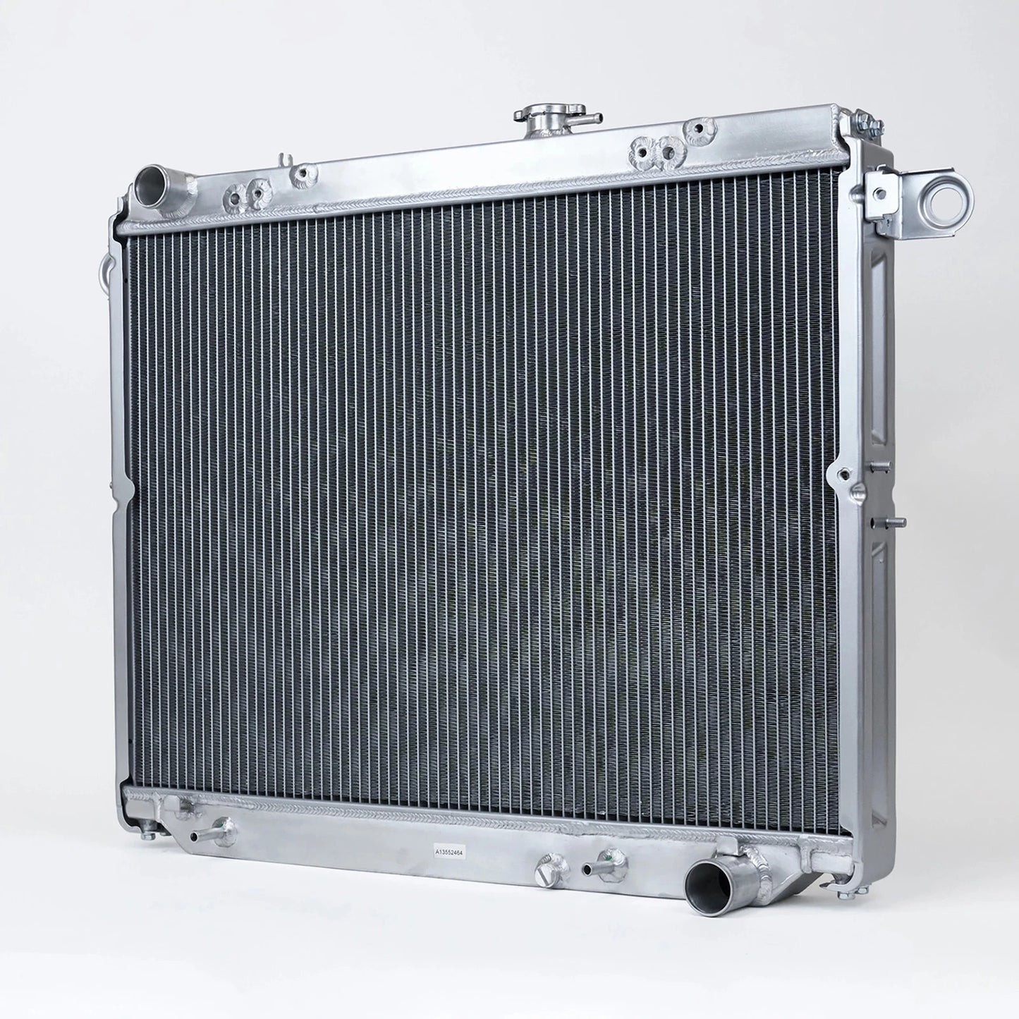 CSF 98-07 Toyota Land Cruiser / Lexus LX470 Heavy Duty All Aluminum Radiator