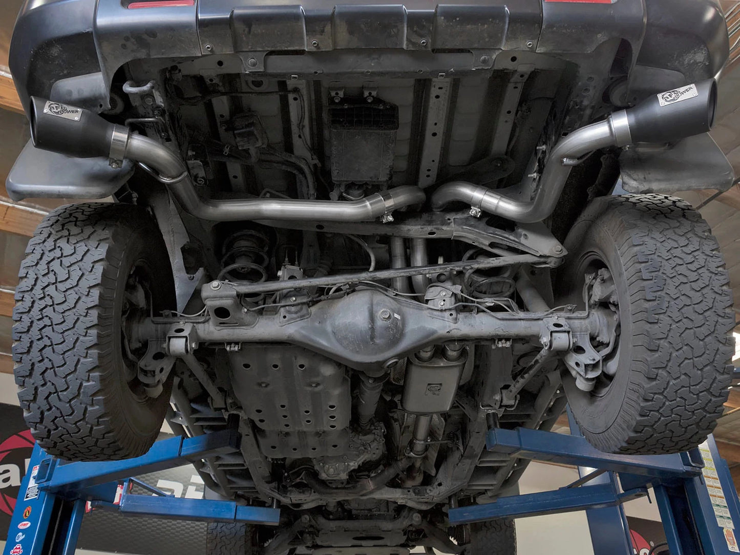 aFe MACH Force-Xp 3in - 2.5in SS Cat-Back Dual Exhaust w/Black Tips 07-14 Toyota FJ Cruiser 4.0L