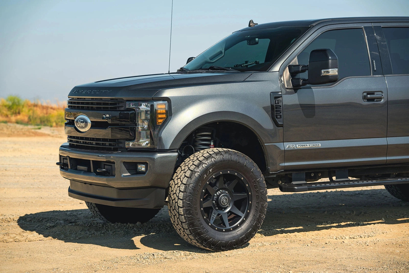 Eibach Pro-Truck Lift Kit 17-19 Ford F250 Super Duty 4WD LIFT SYSTEM (Stage 1)