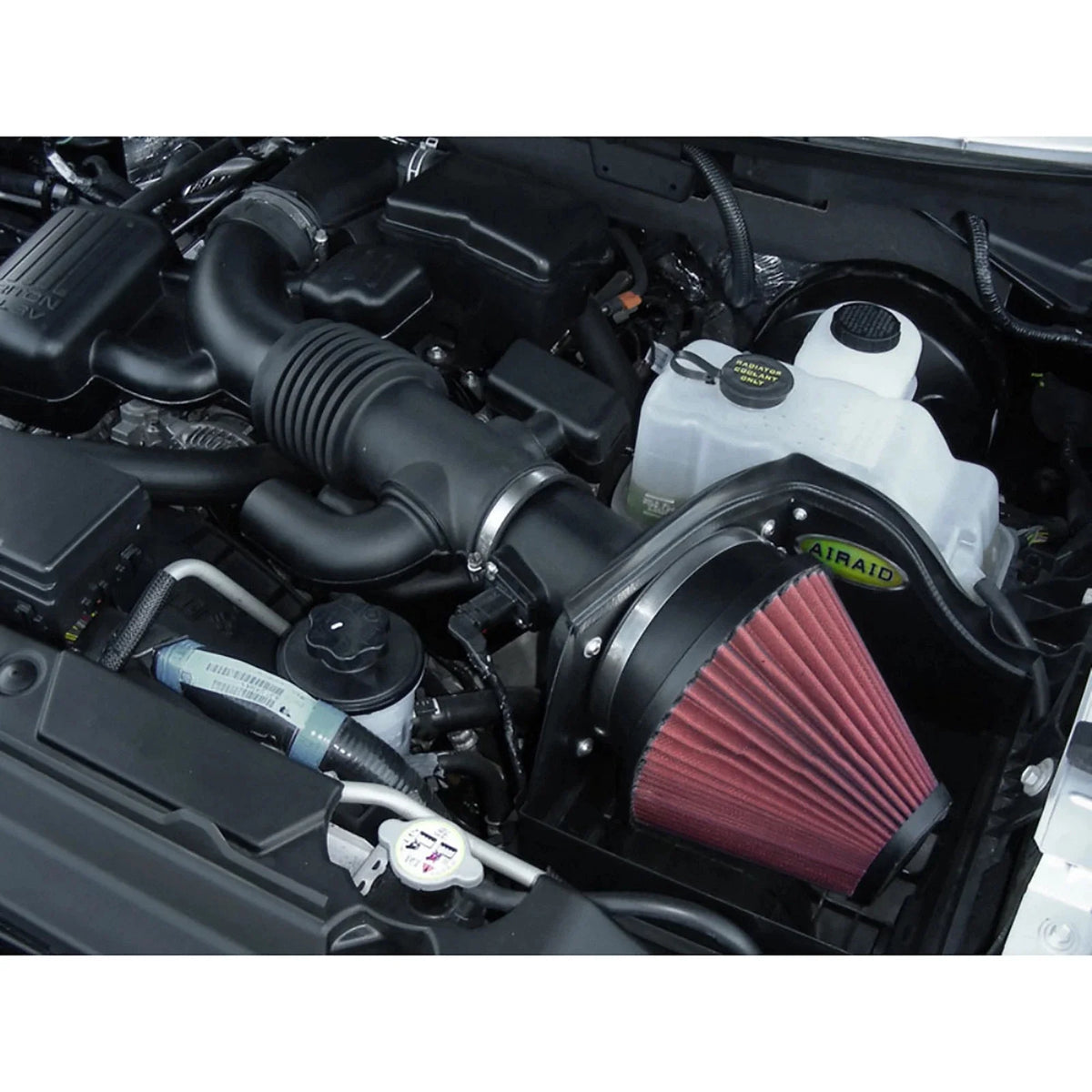 Airaid 08-10 Ford F-250/350 5.4L V8/6.8L V10 CAD Intake System w/o Tube (Oiled / Red Media)