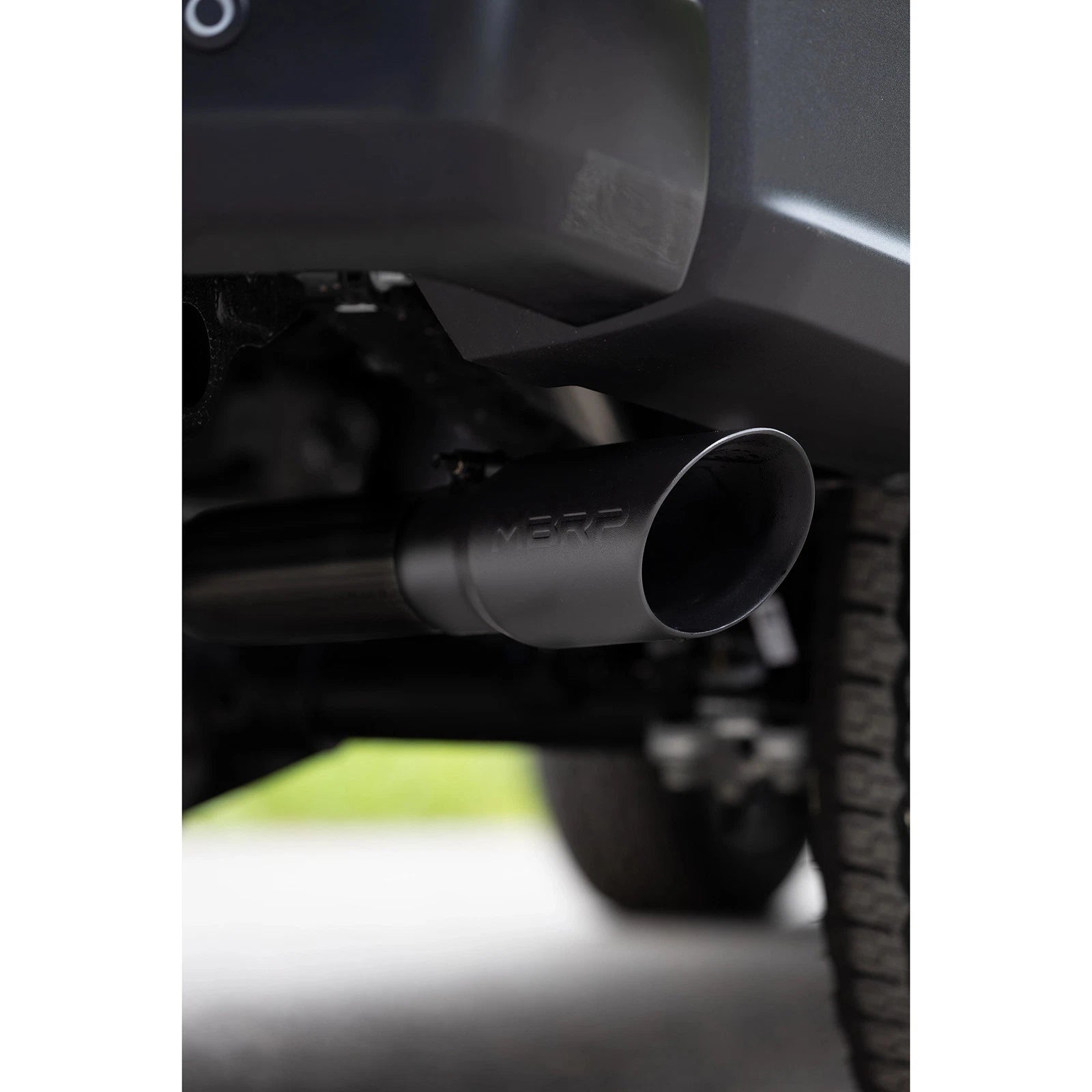 MBRP 2024+ Ford Ranger 2.7L 2.5 into 3in Single Side Exit Cat Back - BLK