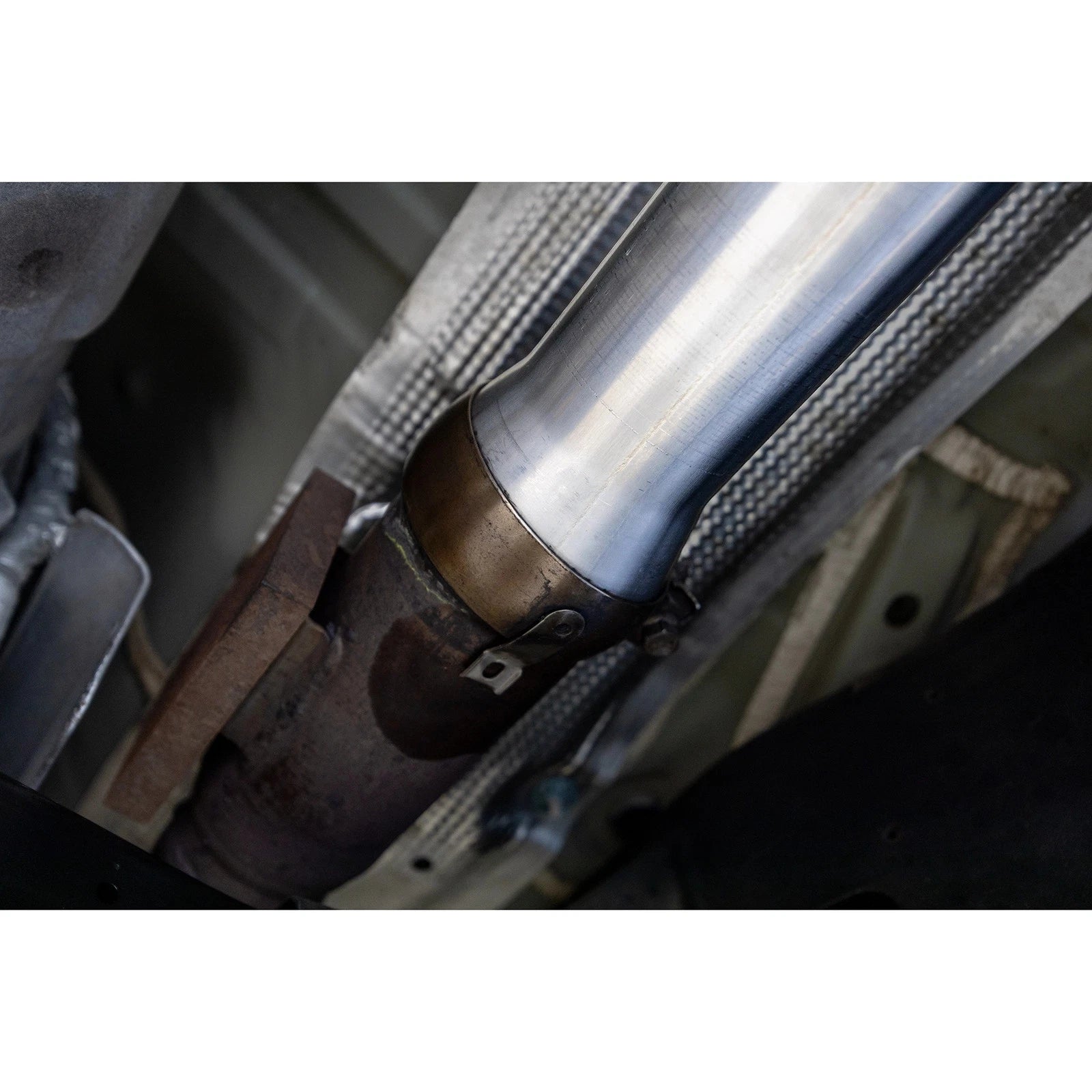 MBRP 21-25 Cadillac Escalade 6.2L (Excl V-Series) T304 2.5in Dual Split Rear 3in Cat Back Exhaust