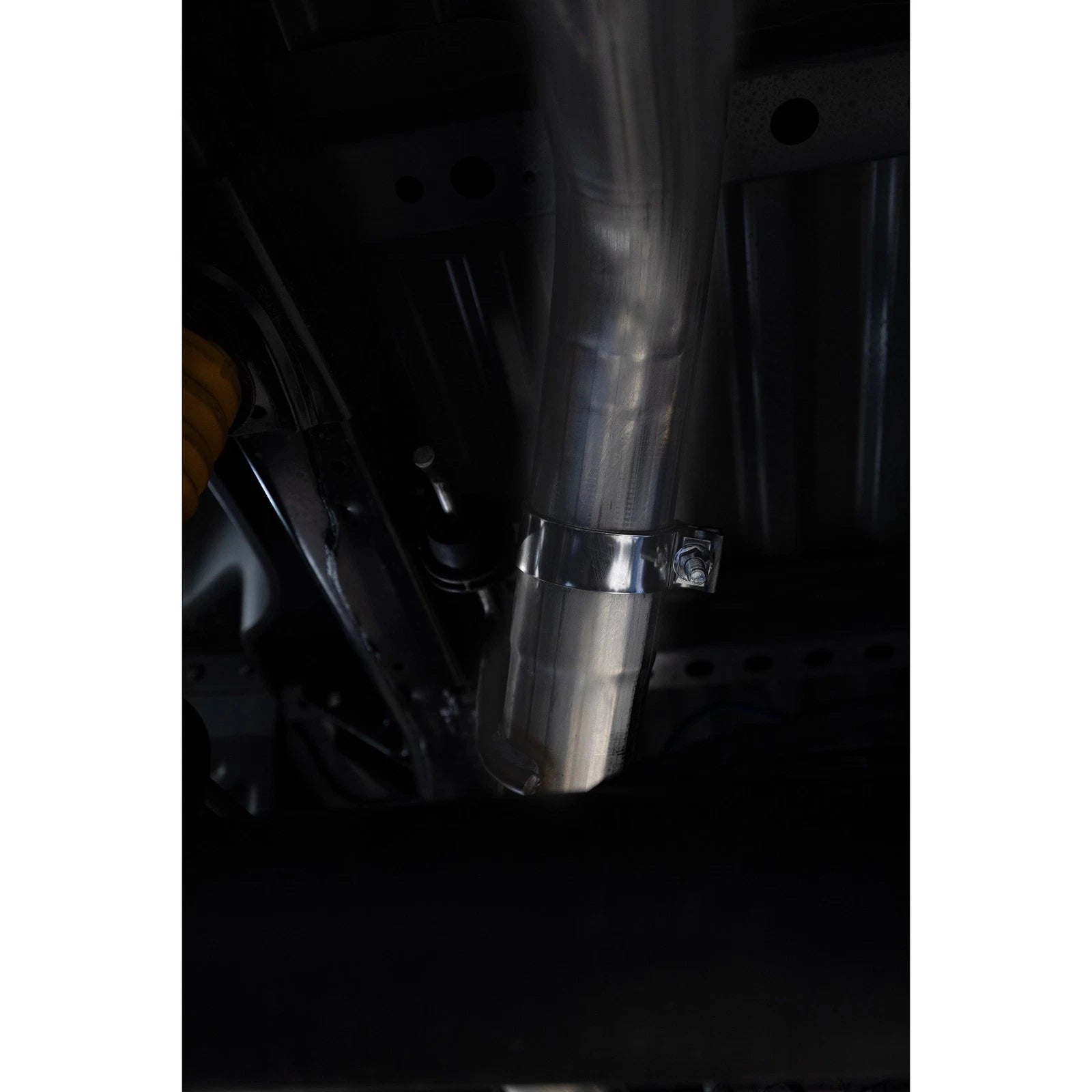 MBRP 2024+ Ford Ranger 2.7L 2.5 into 3in Single Side Exit Cat Back - T304