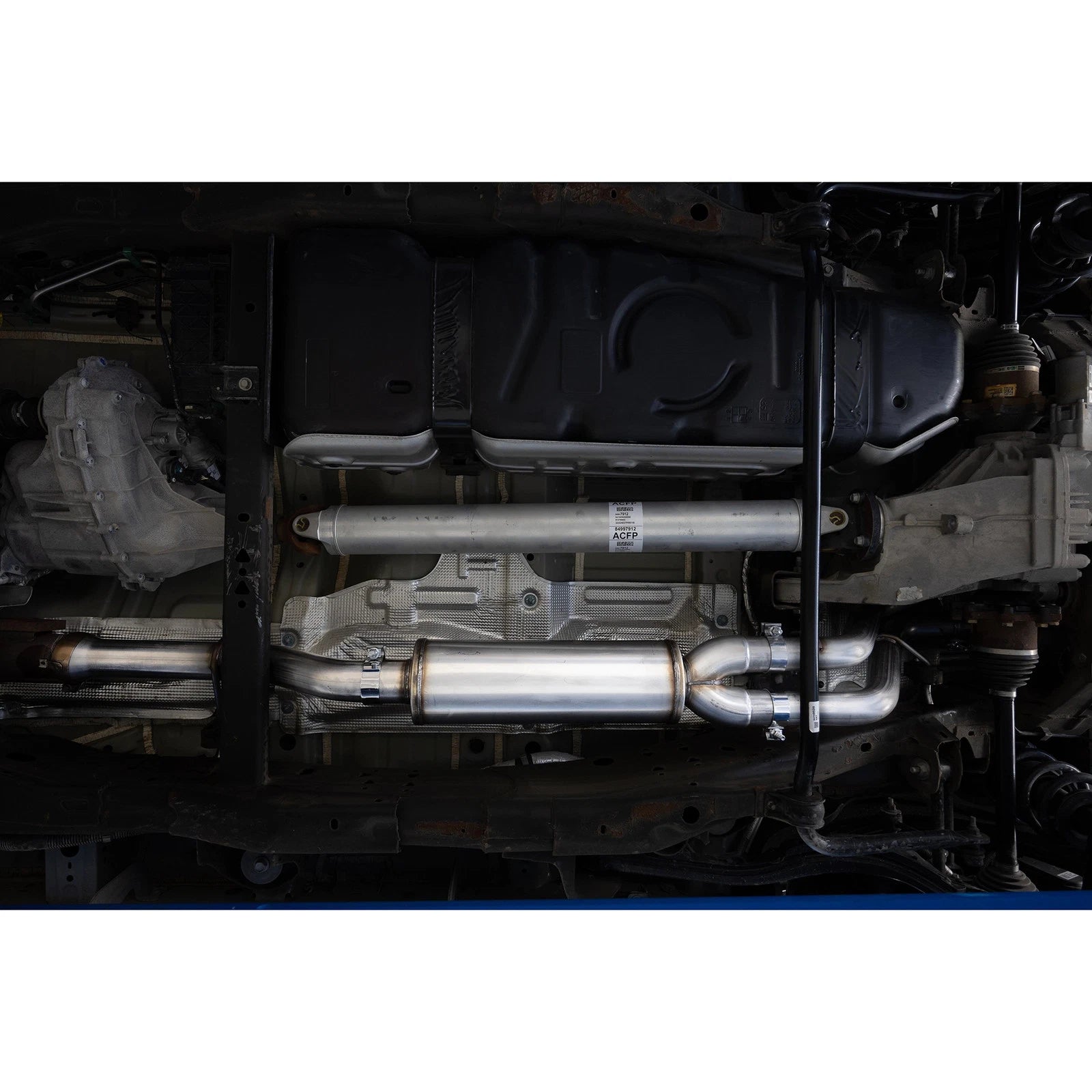 MBRP 21-25 Cadillac Escalade 6.2L (Excl V-Series) T304 2.5in Dual Split Rear 3in Cat Back Exhaust