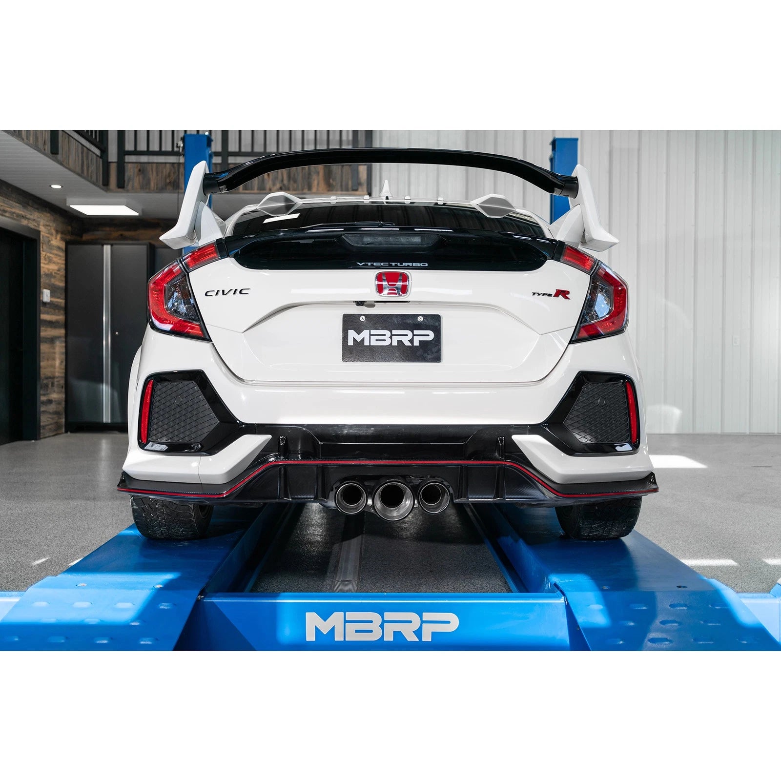 MBRP 17-22 Honda Civic Type R 2.0L T304 SS 3in Cat-Back w/Triple Center Outlet- Carbon Fiber Tips