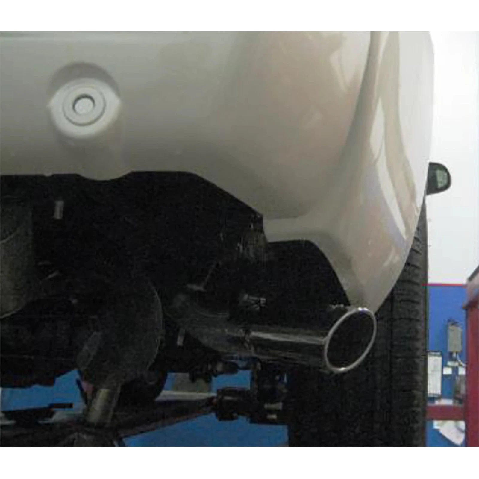 MBRP 2009 Chev/GMC Yukon XL/Avalanche 5.3/6.0 L Cat Back Single Side