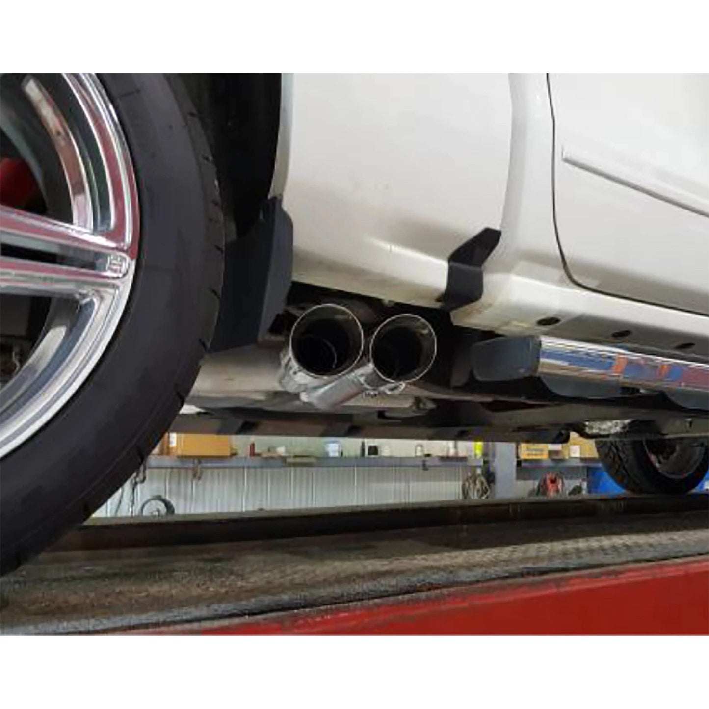 MBRP 09+ Chevrolet Silverado 1500 3in Cat Back Pre-Axle Dual Outlet w/ 4in Tip - T304