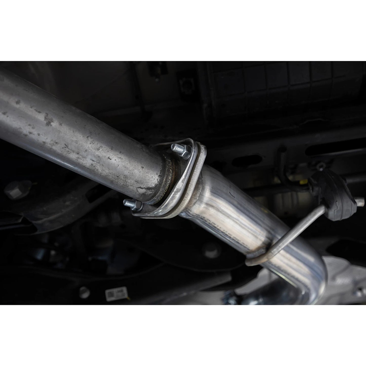 MBRP 21-24 Hyundai Elantra Aluminized Steel 3in Axle-Back Single Rear Exit with Dual Outlet Tip