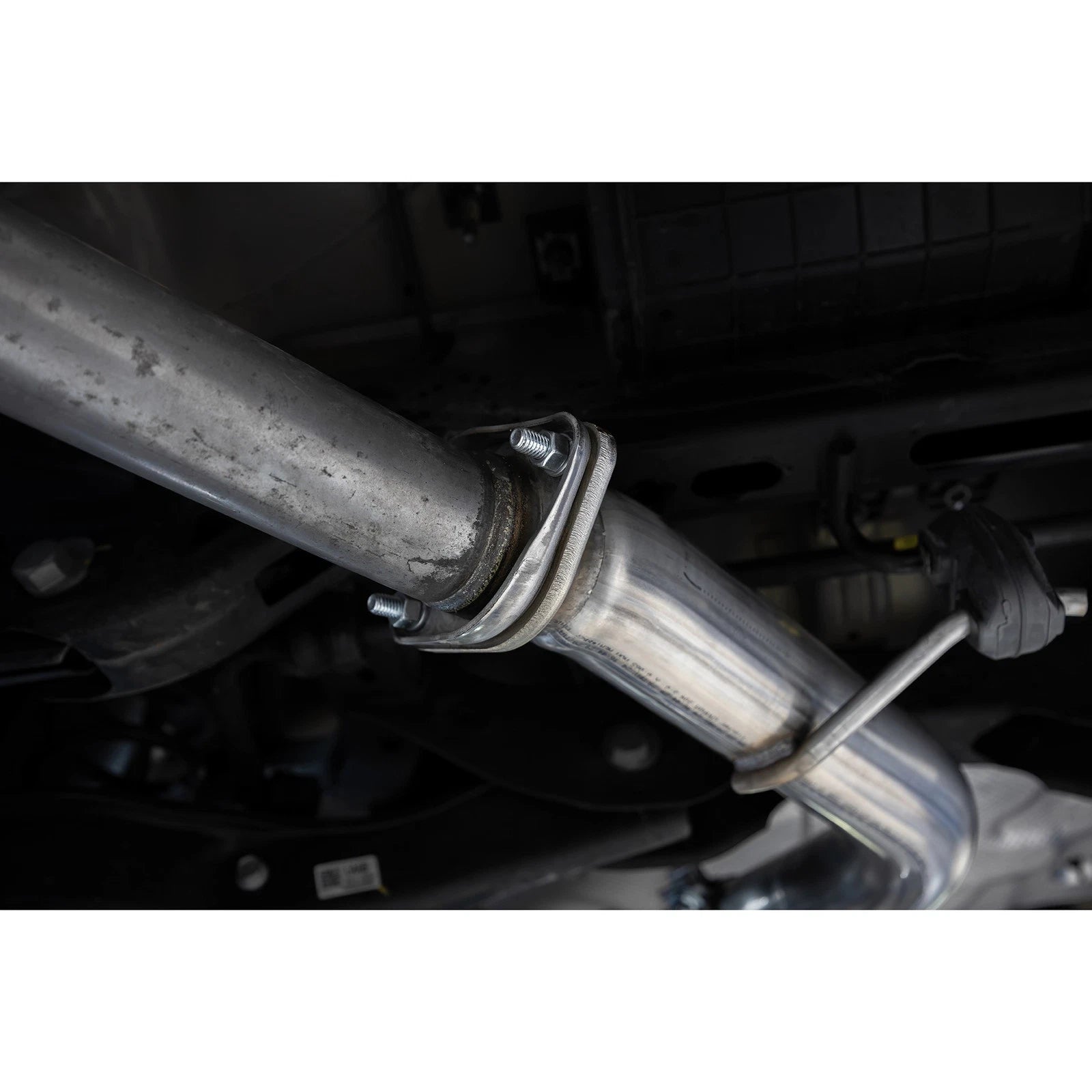 MBRP 21-24 Hyundai Elantra Aluminized Steel 3in Axle-Back Single Rear Exit with Dual Outlet Tip