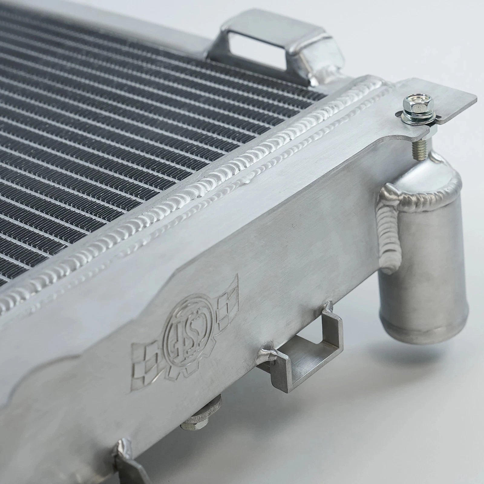 CSF 84-88 Mercedes-Benz W201 190E 2.3L - 16 w/ A/C High Performance Aluminum Radiator