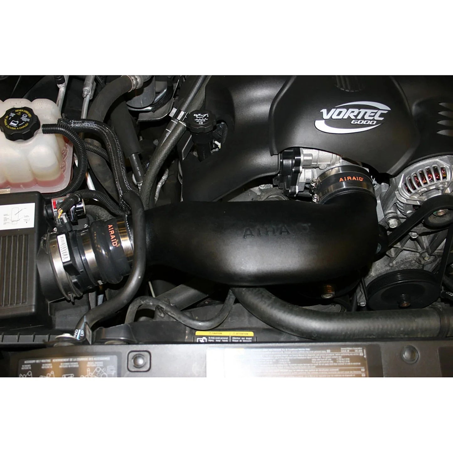 Airaid 05-06 Chevy / GMC / Cadillac 4.8/5.3/6.0L Airaid Jr Intake Kit - Dry / Red Media